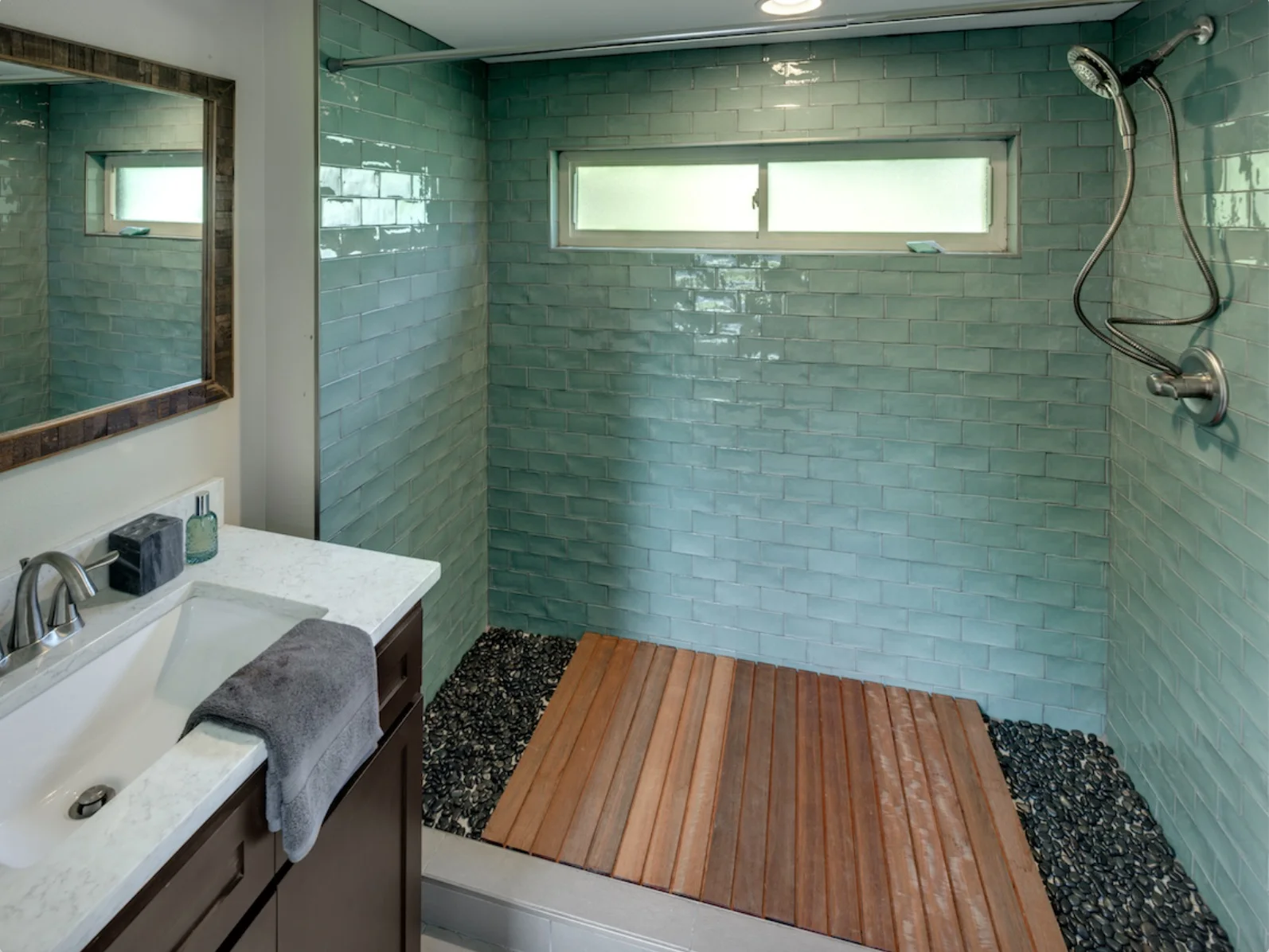 8 bathroom pro.jpg