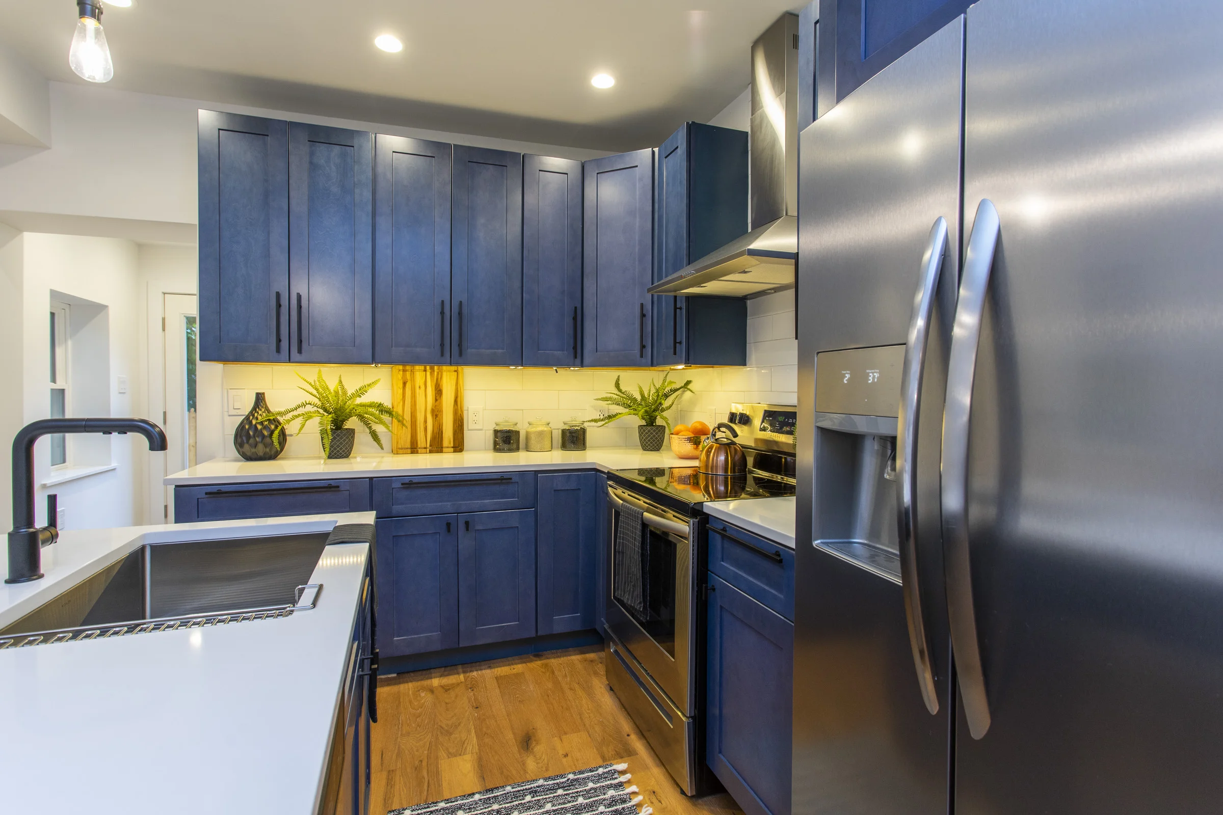 MLS 6350 Cherokee St6.jpg