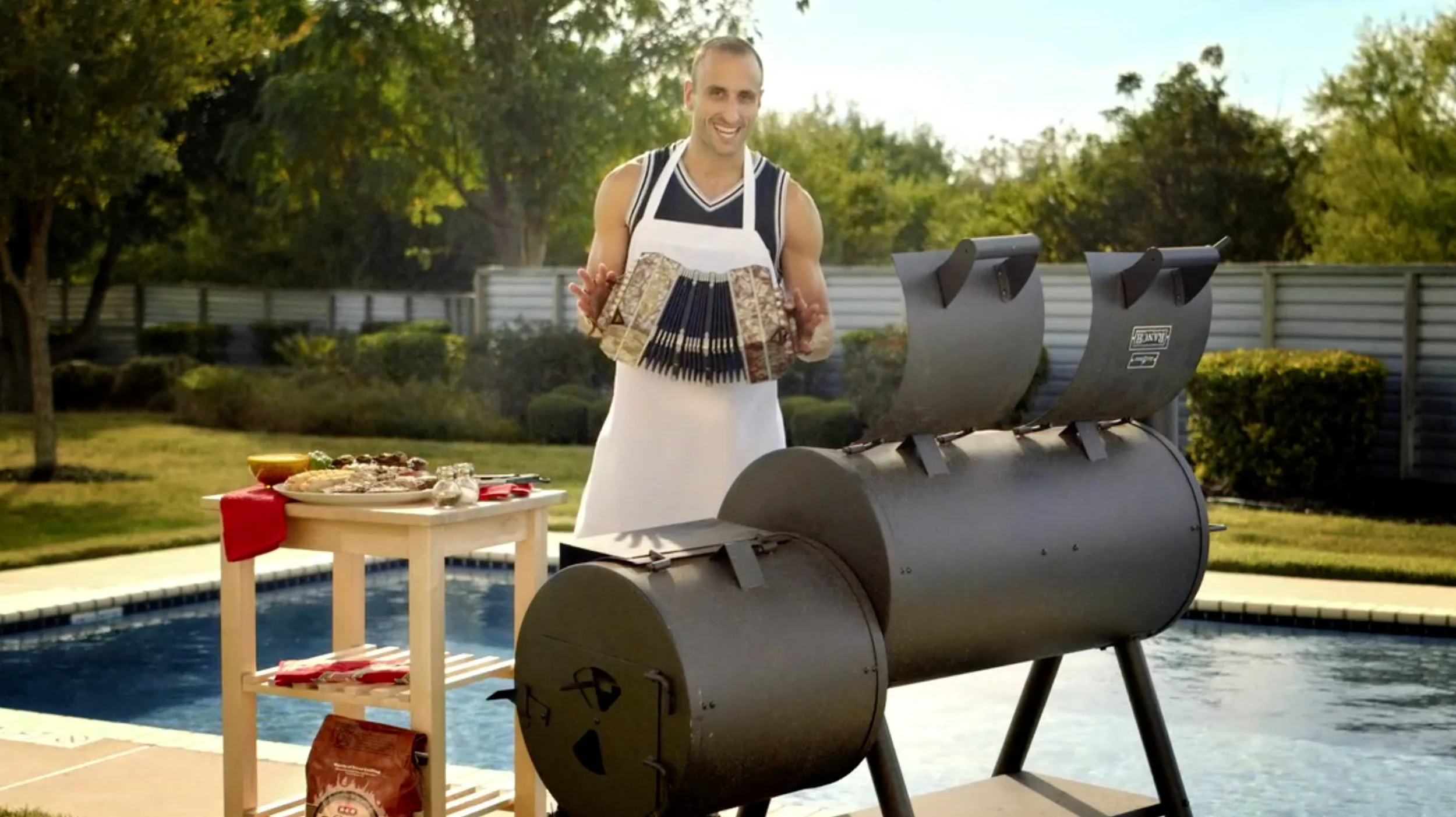 H-E-B En La Parrilla Con Manu