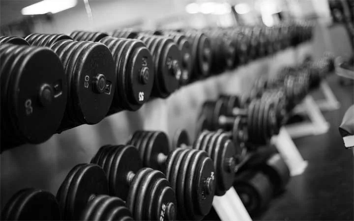 hull-gym-weights.jpg