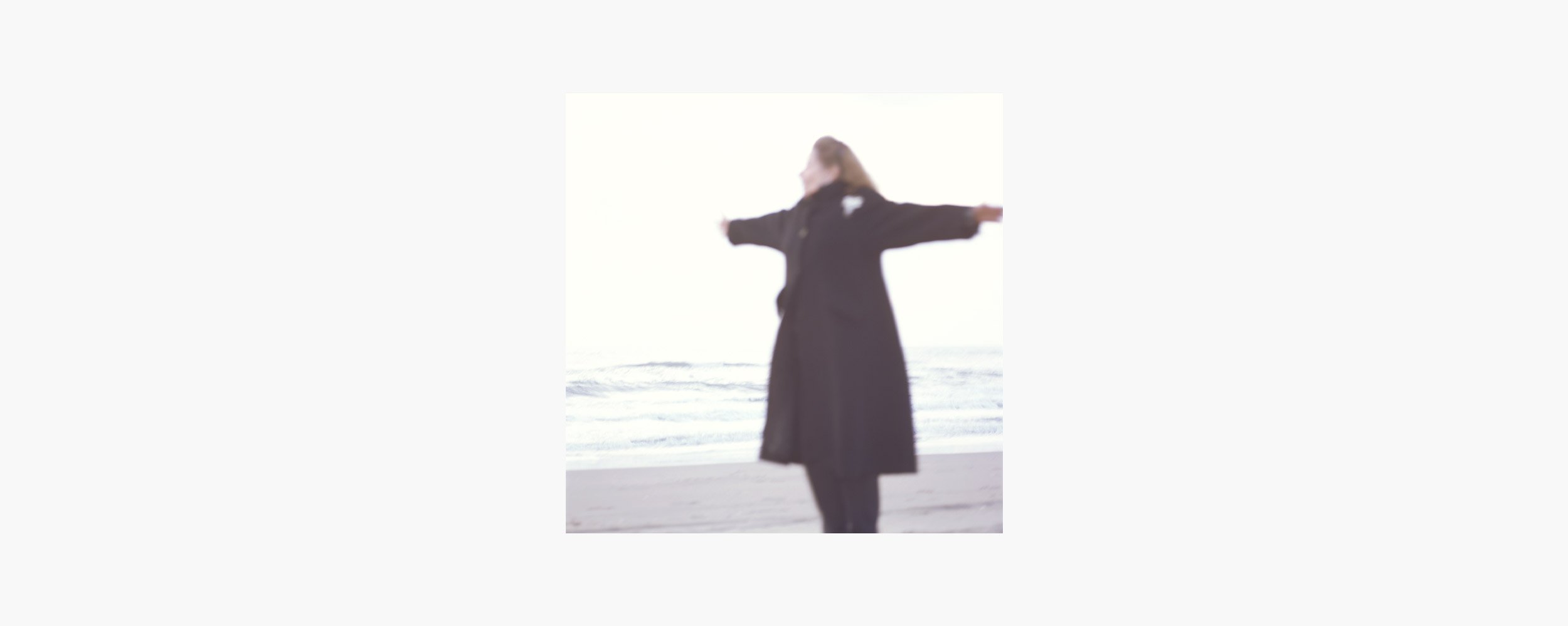 Mamma_Light_Grey.jpg