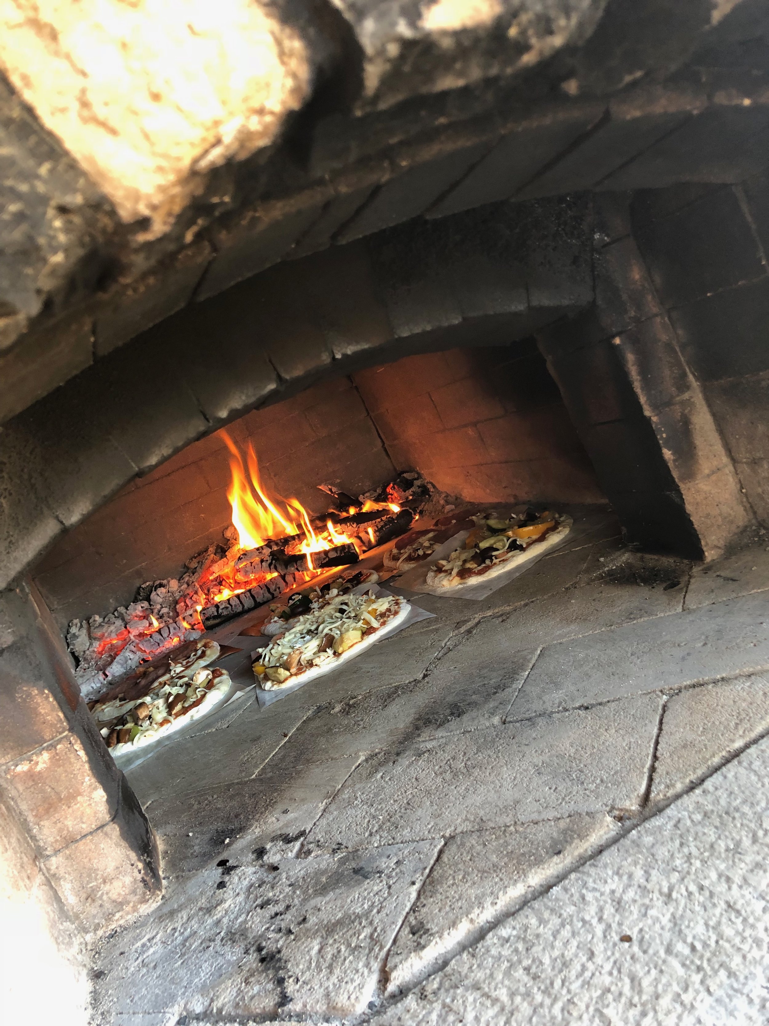 Wood-fired pizza lunch at Seraphina's Oven