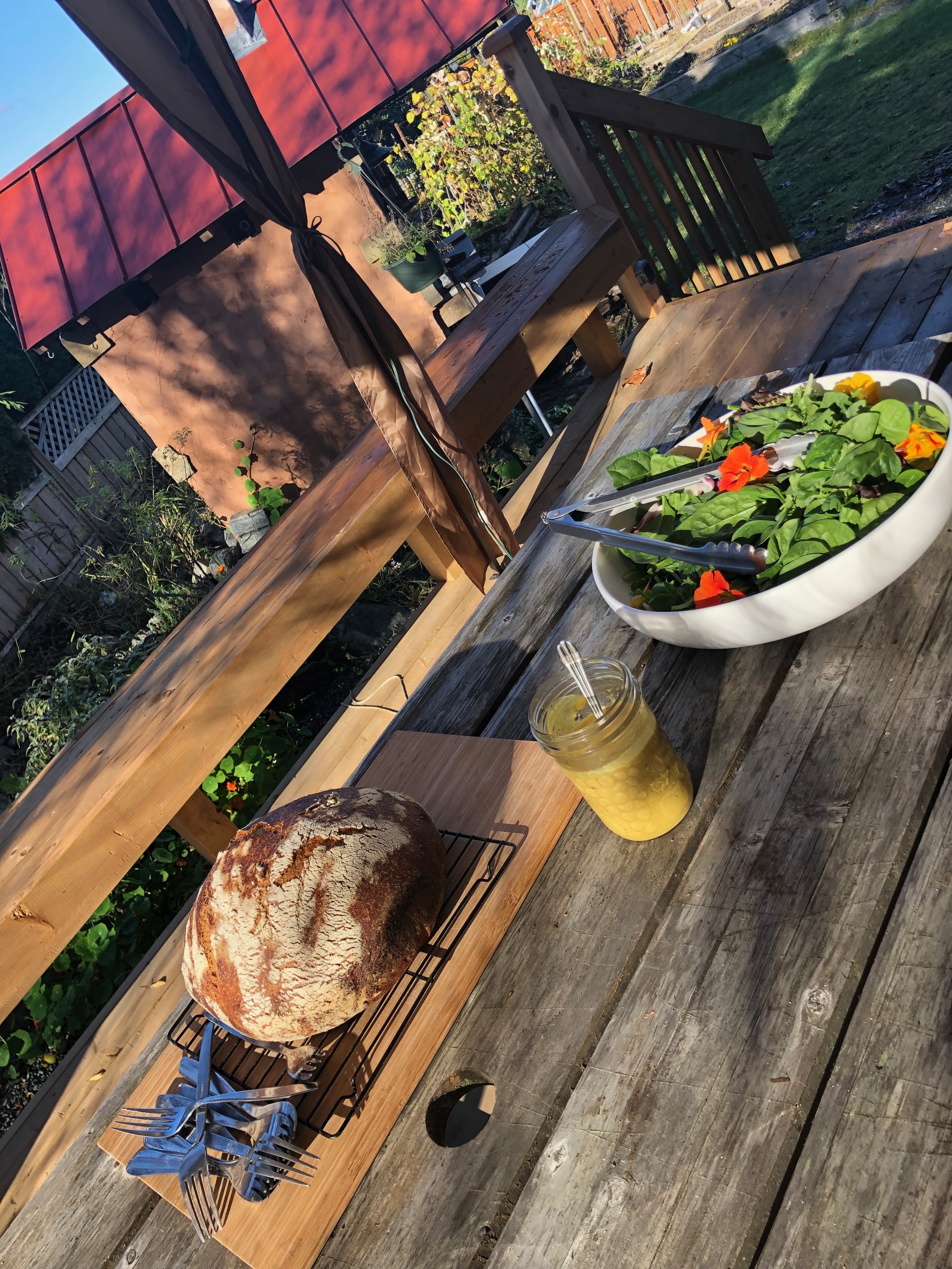 Al fresco garden salad lunch at Seraphina's Oven