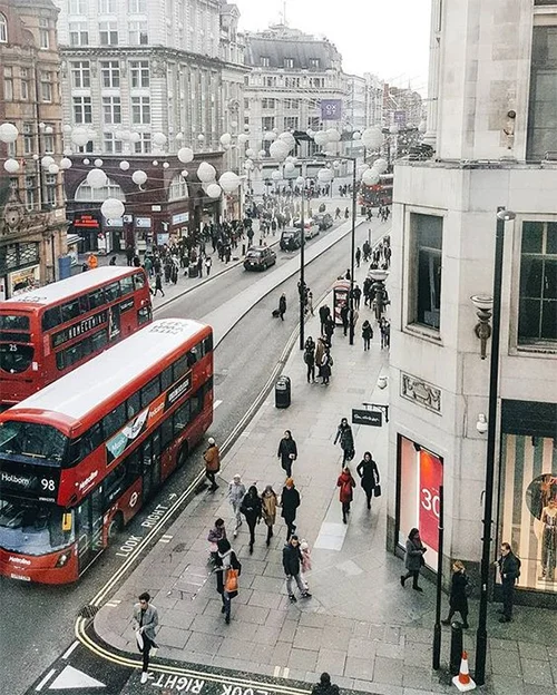 theseptemberchronicles_oxfordst.jpg