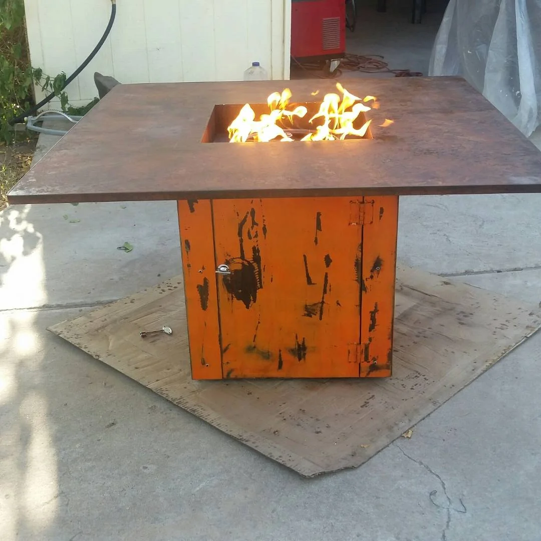 Distressed Patina Fire-pit Table 42" 