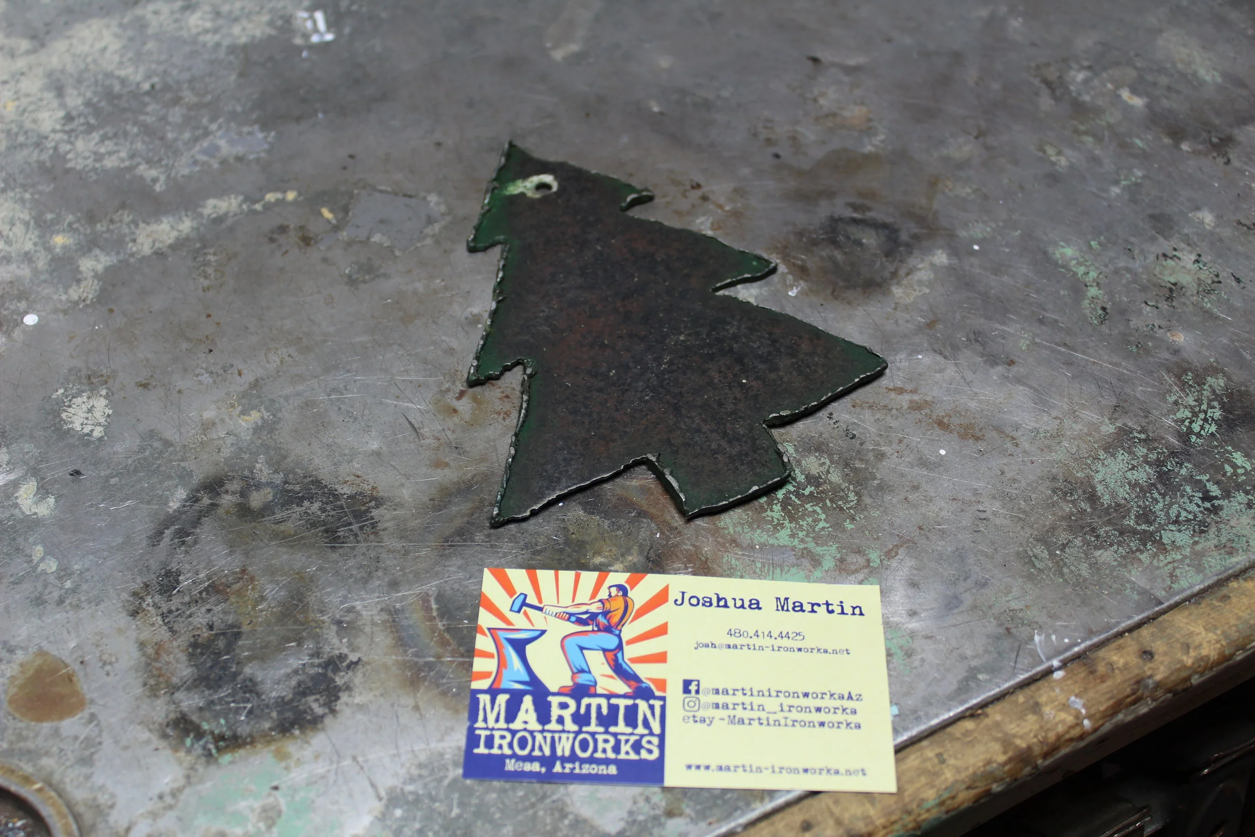 Ian's Ornaments 017.JPG