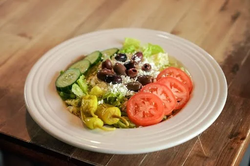 The Hidden Secret of Lynnwood: Avanti Pizza &amp; Pasta's 35-Year Italian Tradition