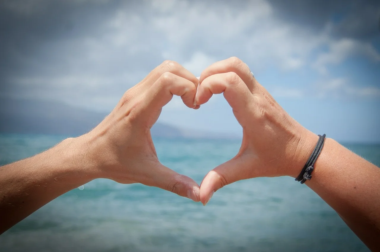 heart-hands.jpg