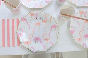 flamingo tableware.jpg