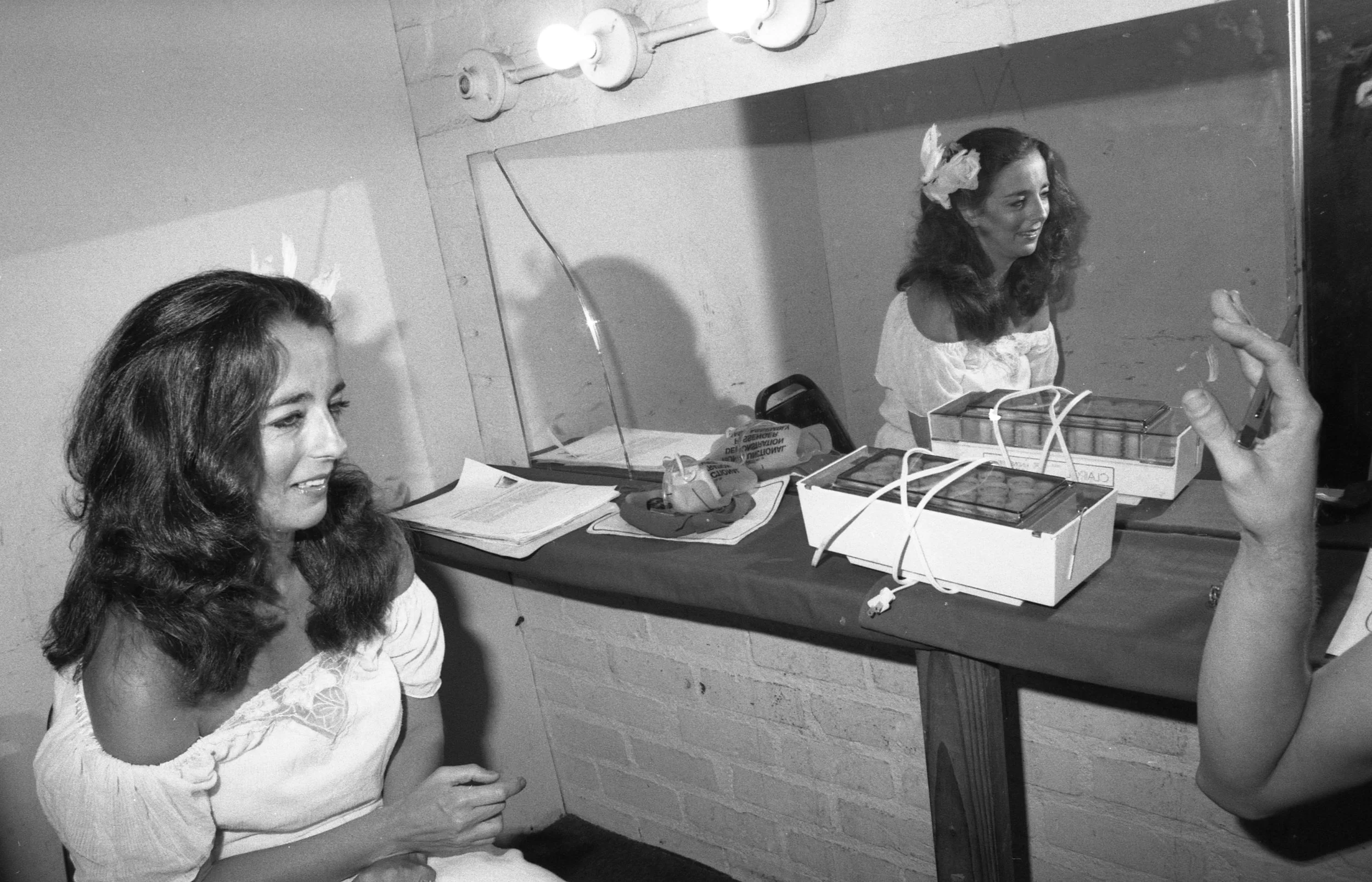 Comedian Karen Hartman, Comedy Store, Los Angeles, ca. 1980