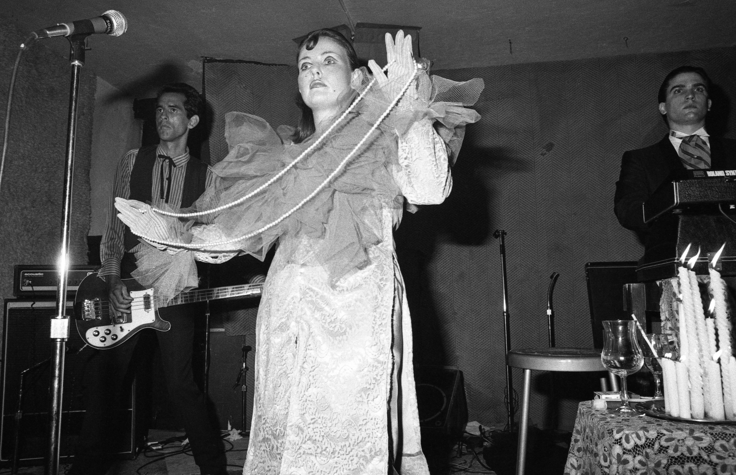 Fayette Hauser and band, Interpol. Al's Bar, Los Angeles, about 1980.