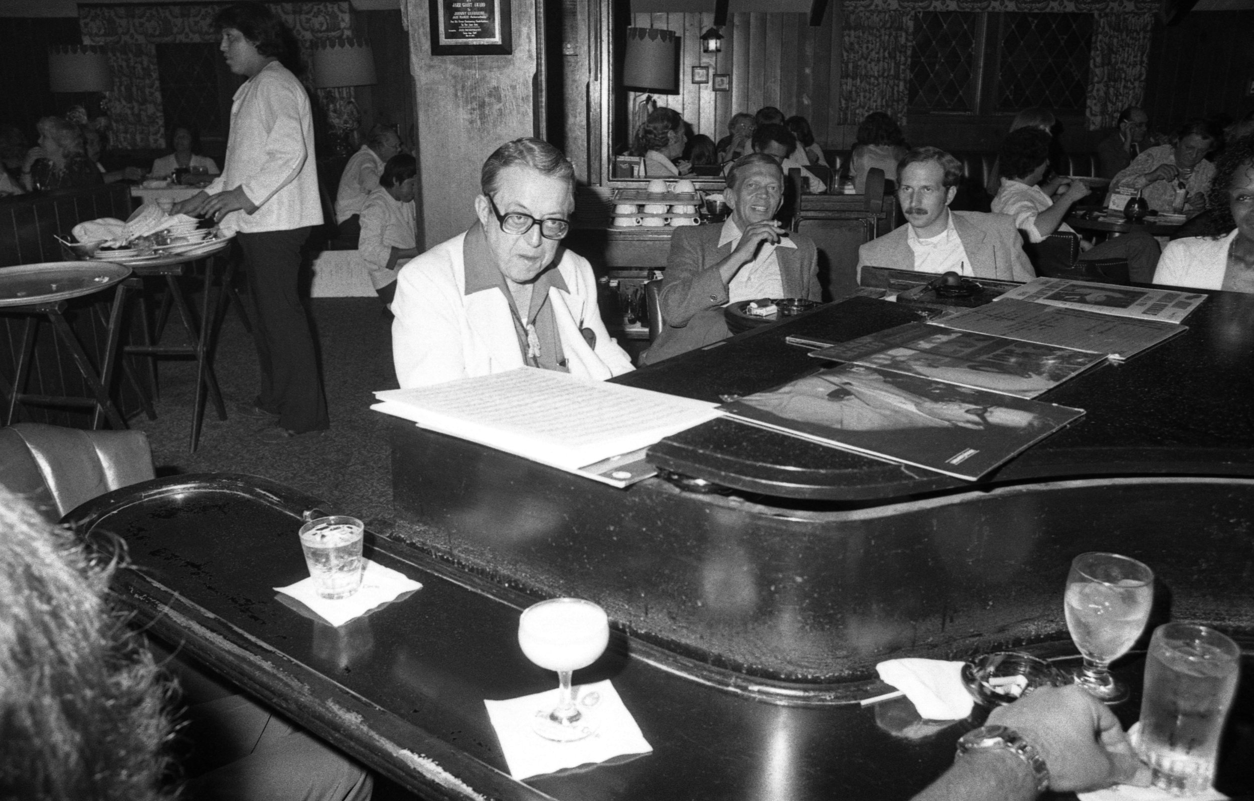 Johnny Guarnieri performing at the Tail o' the Cock, Ventura Blvd., Los Angeles, 1978. (1/3)