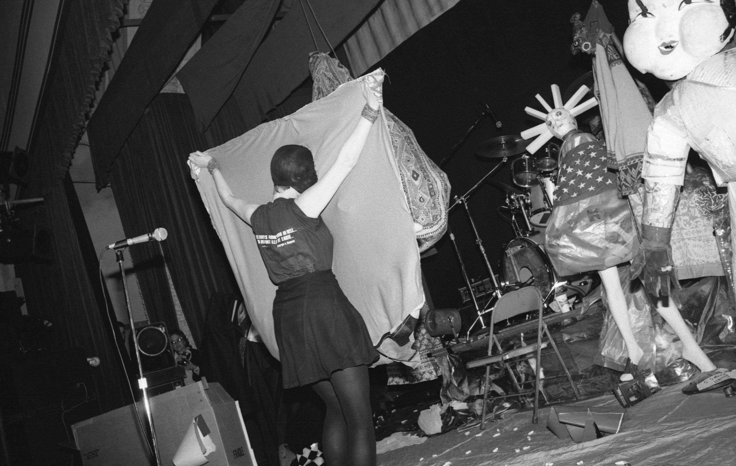 Johanna Went performing at Ukrainian Cultural Center, Los Angeles, 1982. (3/3)