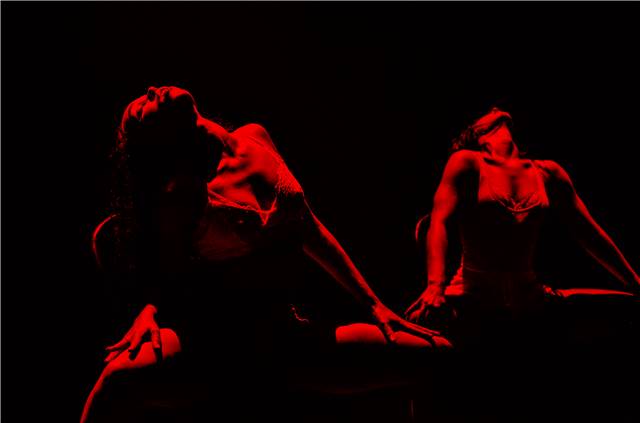 FKA TWIGS 'Soundtrack 7' @ Manchester International Festival, photo: Paula Harrowing