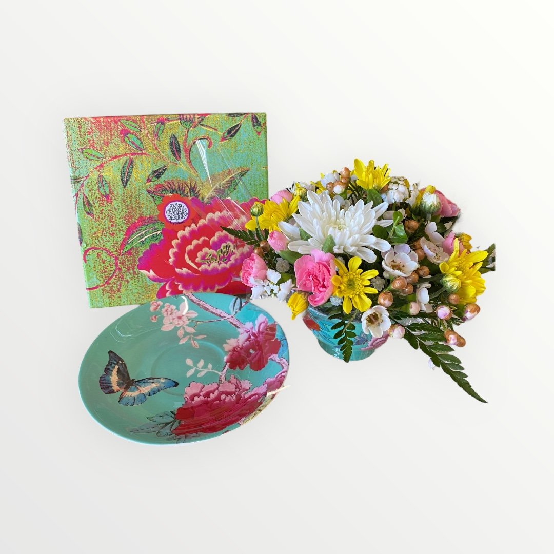 Anna chandler locally designed tea cup & saucer with fresh seasonal flowers