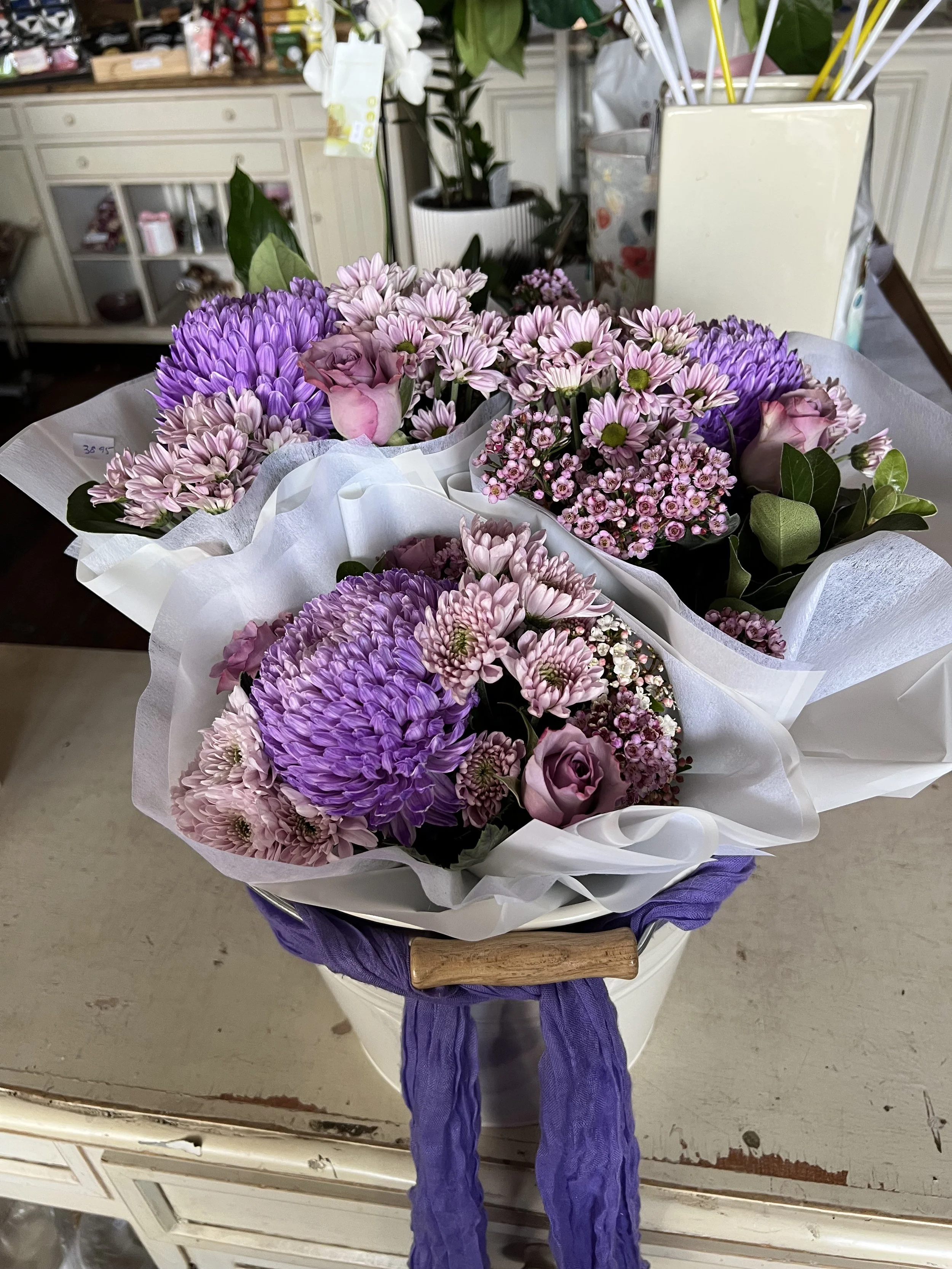 purple fresh flower bouquets