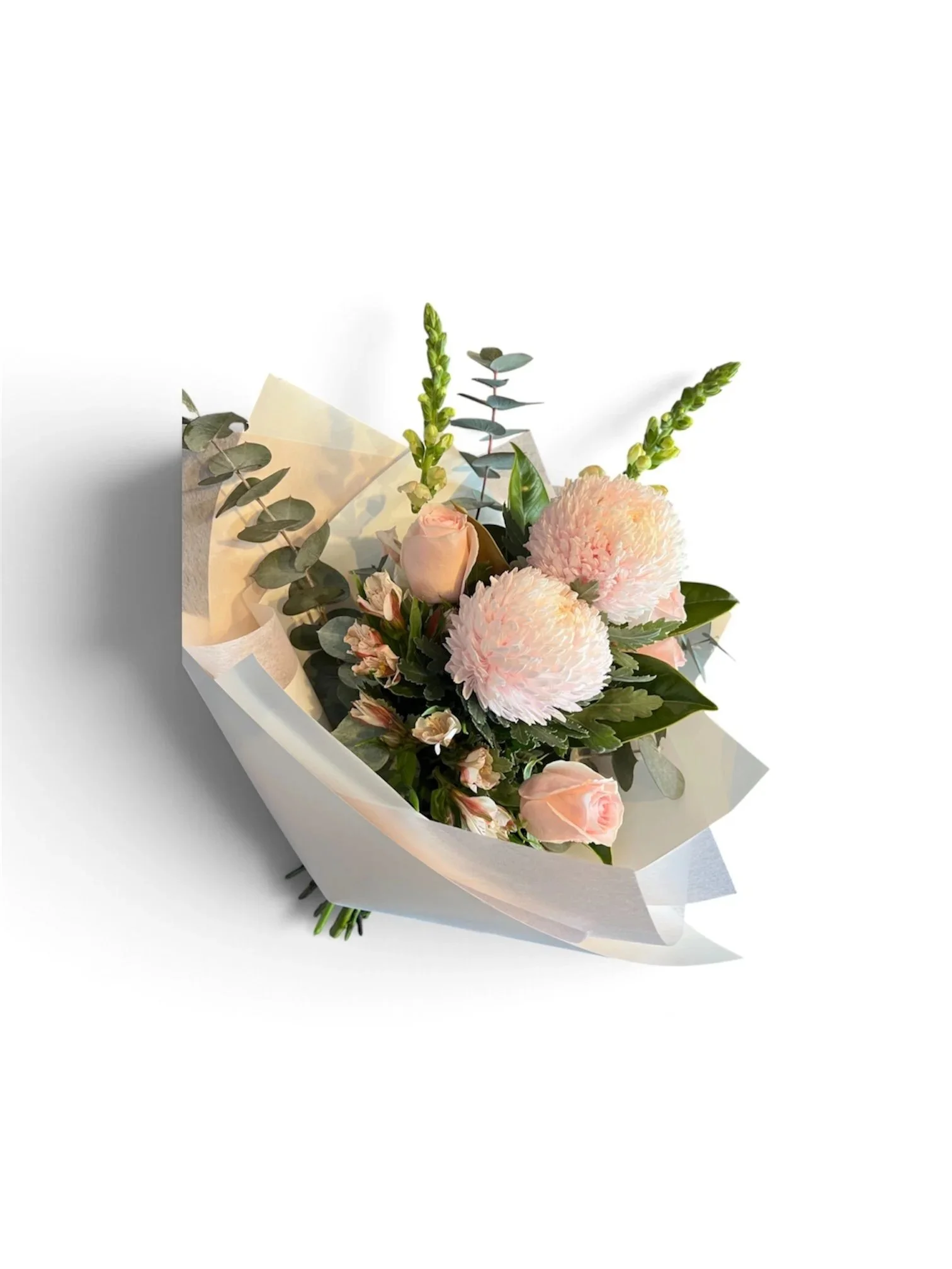 pale pink rose and disbud fresh flower bouquet