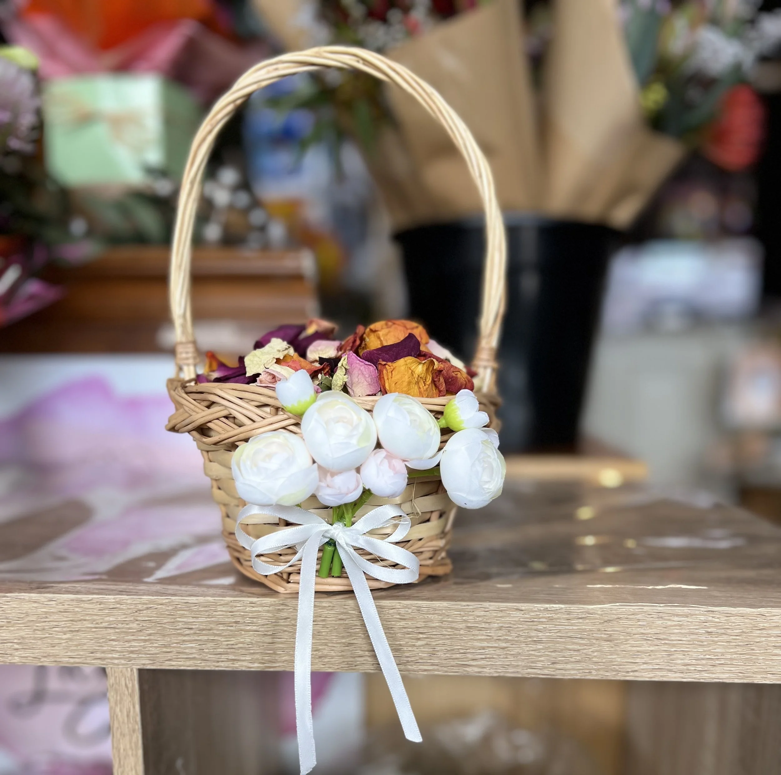 LILYPILLY- FLOWER GIRL DRIED PETAL BASKETS