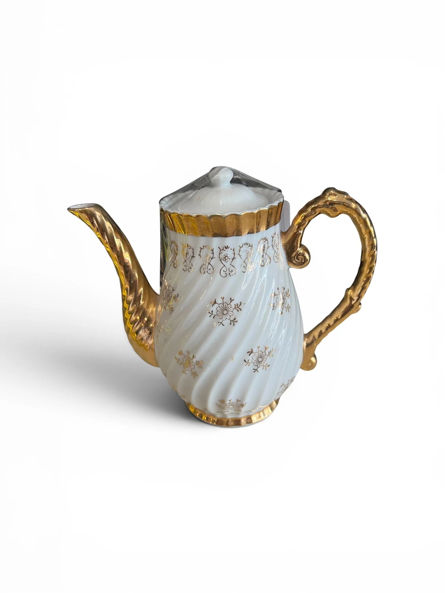 Vintage Japanese teapot available as a collectable gift or floral gift arrangement.