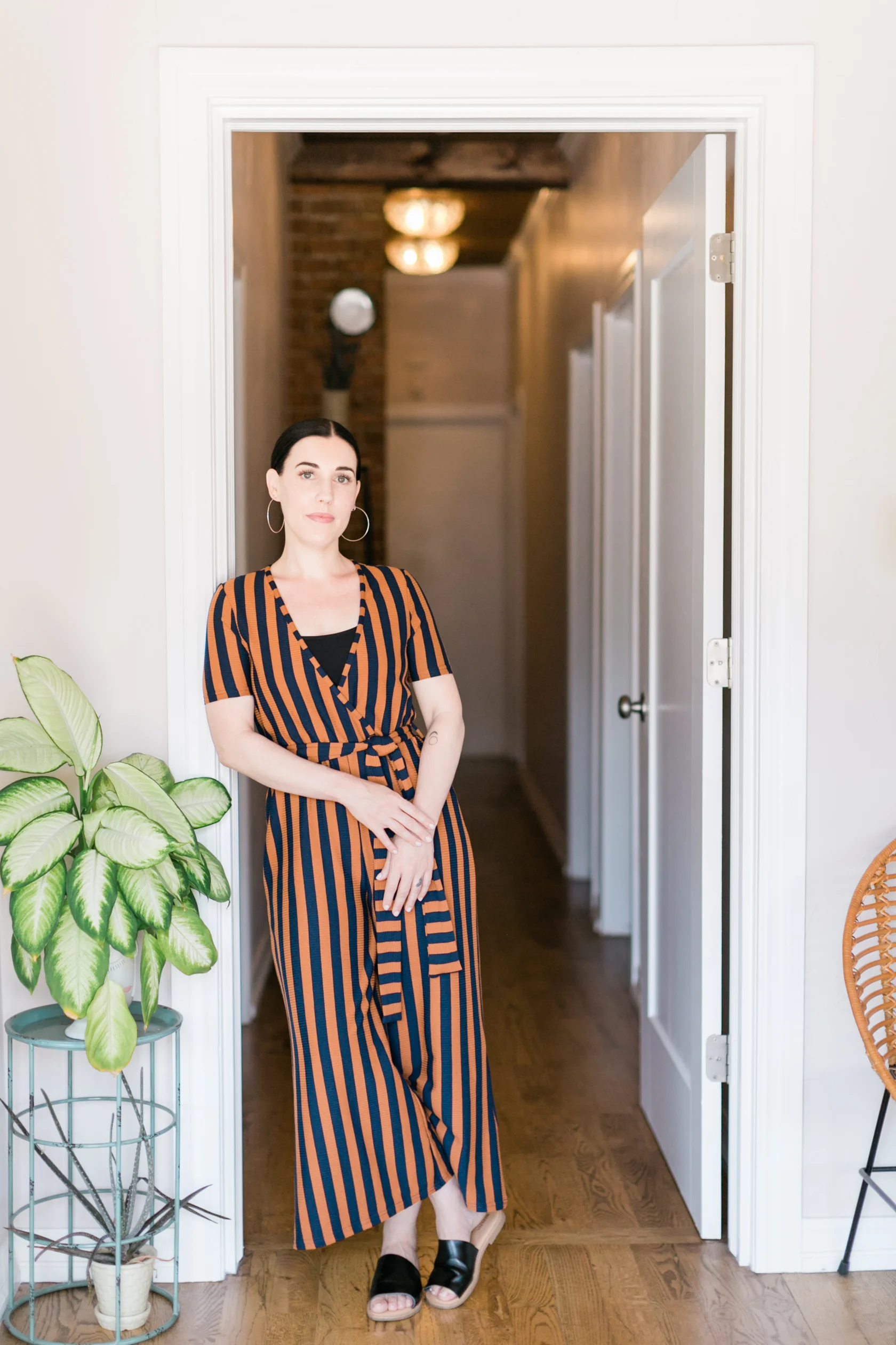 CourtneyPaigeRay_ElixirSkinStudio_BrandingPhotographer-15.jpg