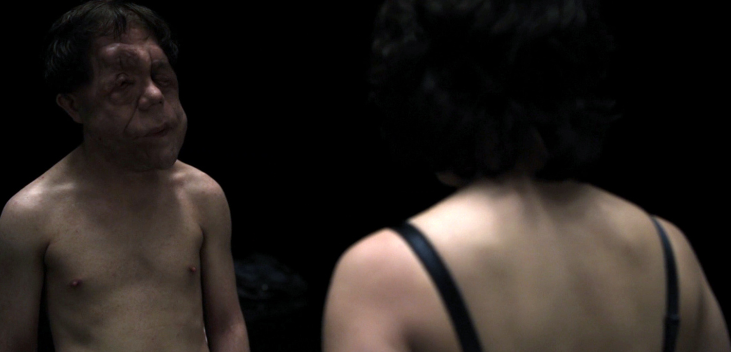 Вв за кадром. Under the scenes. Under the graveyard оззи осборн. Feet under table. Скарлетт йоханссон побудь в моей шкуре.