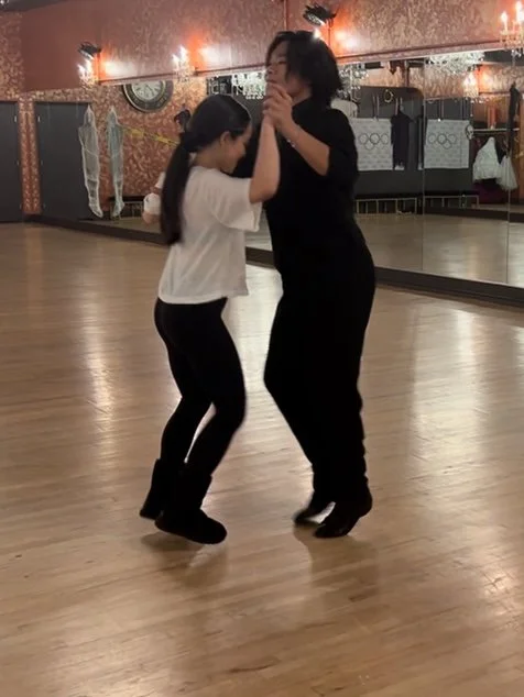 Private lessons at Dance With Me Soho! Learned the basics of the waltz, tango, bachata, and swing.