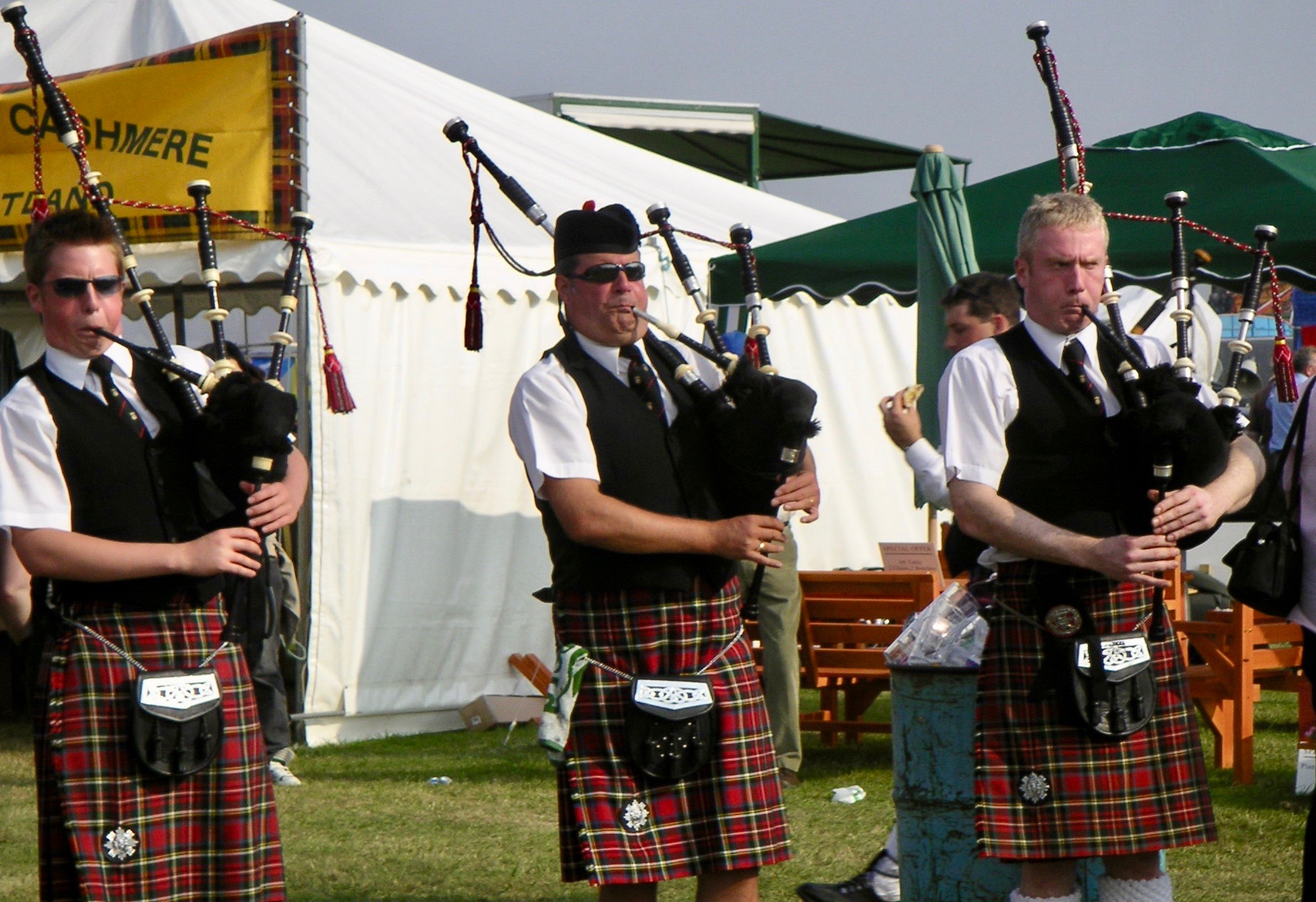 A sunny day at the games