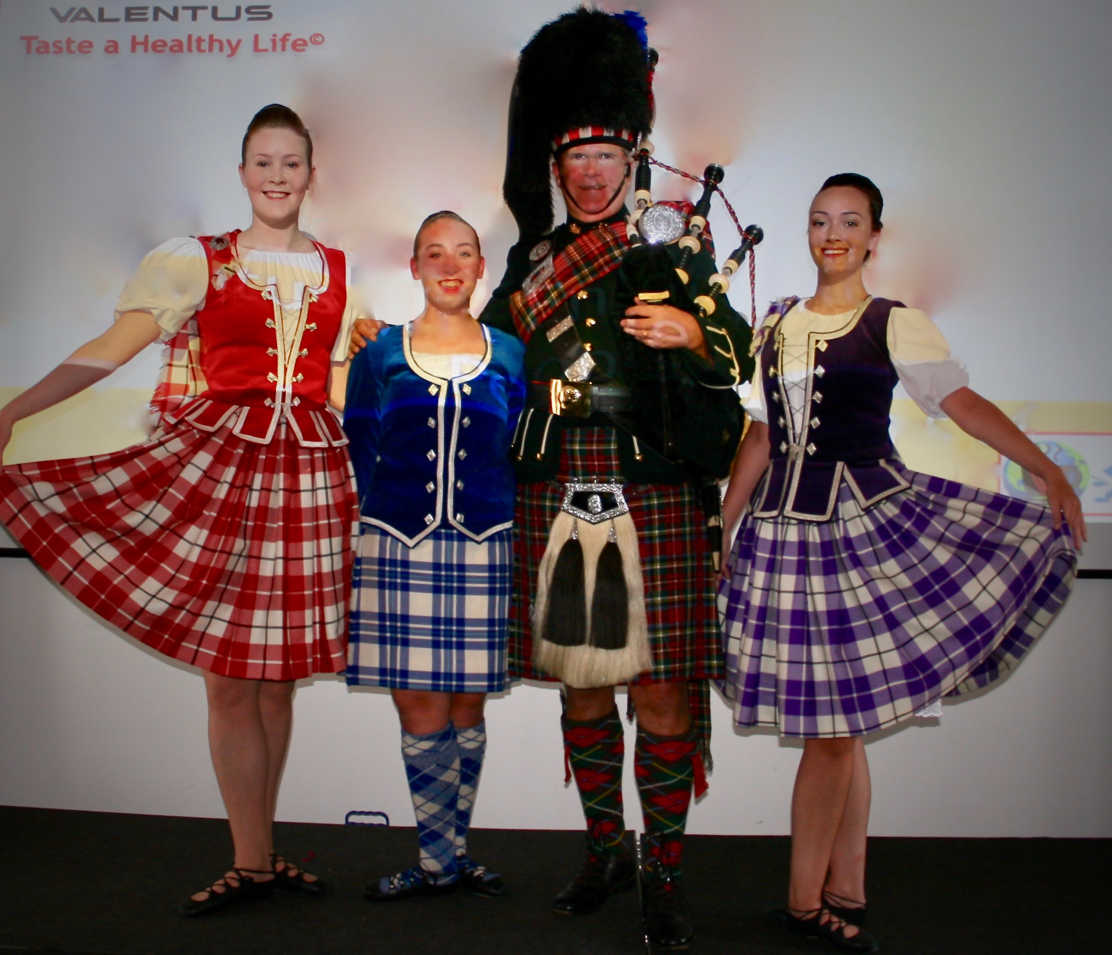 A Valentus seminar in Dunfermline, June 2017, hosted by Nicola Shields.It's been awhile since I have played for dancers but the girls kept me right.