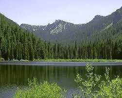 Pamelia Lake Day Hike