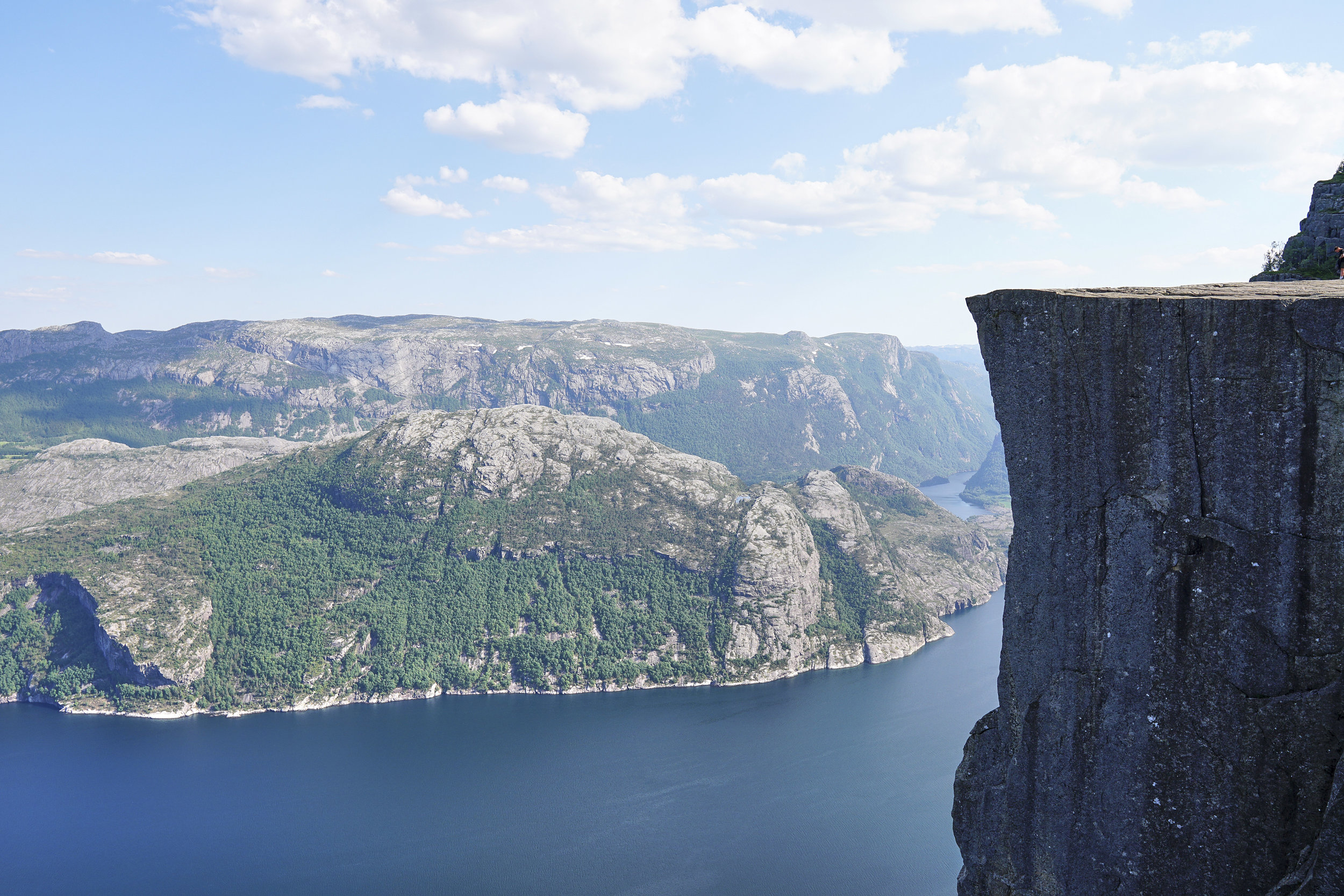  Side view of Pulpit Rock. 