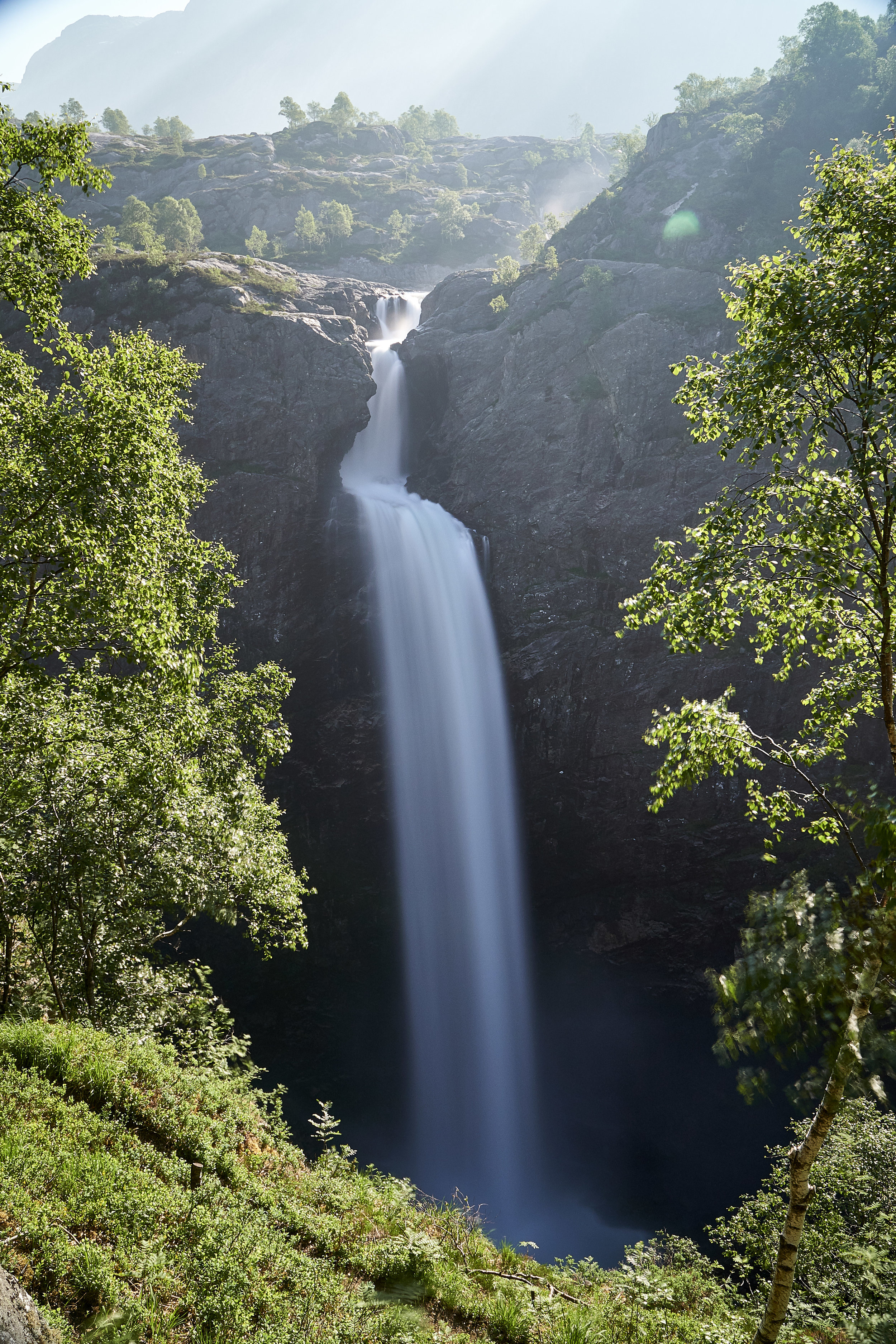 norway - manafossen 2.jpg