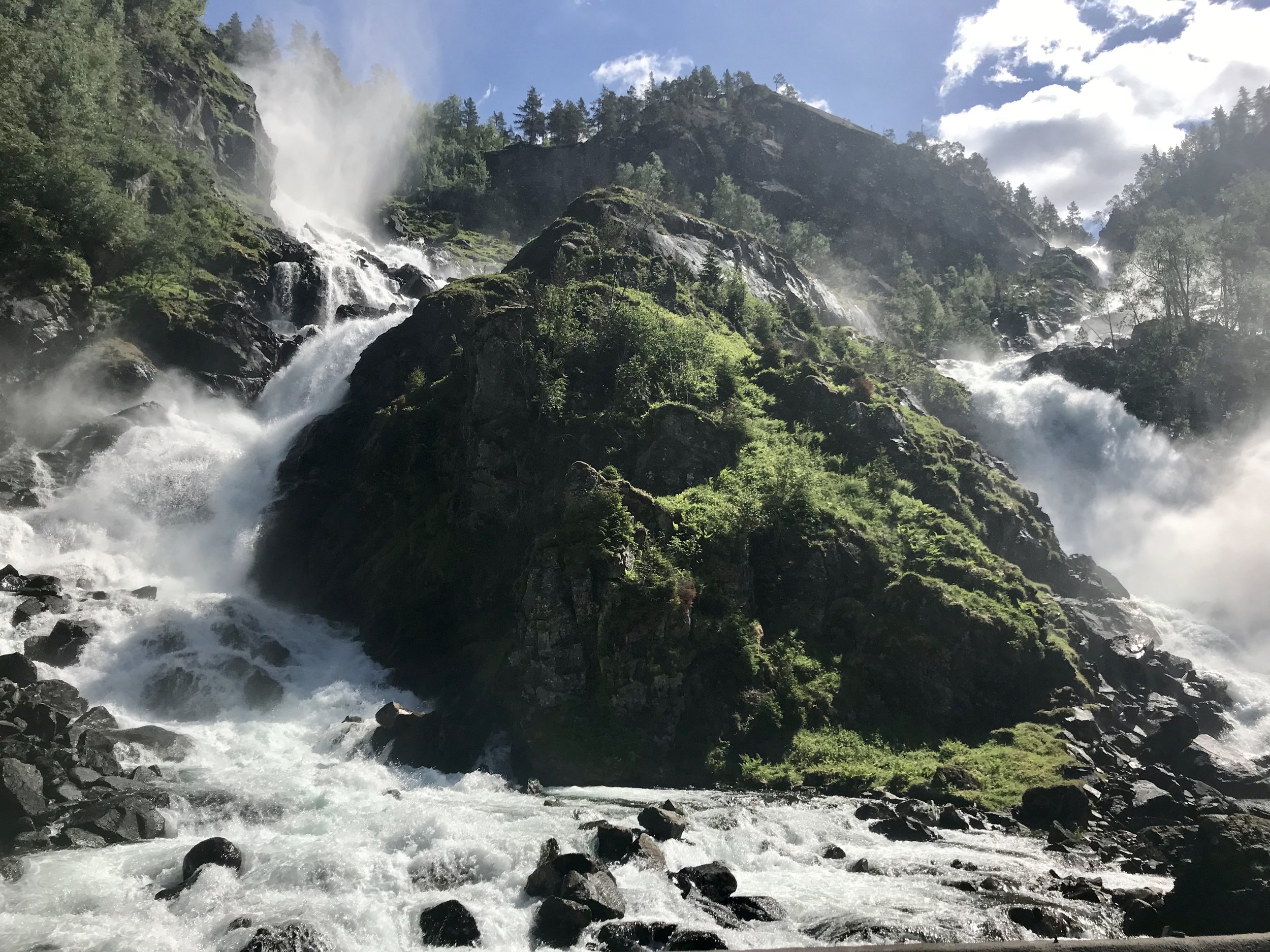 Låtefossen