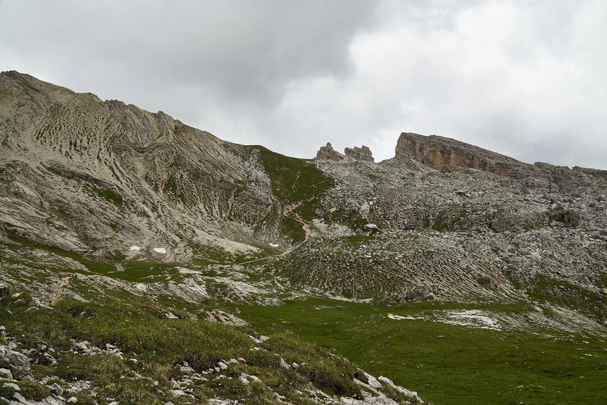 dolomites 11.jpg