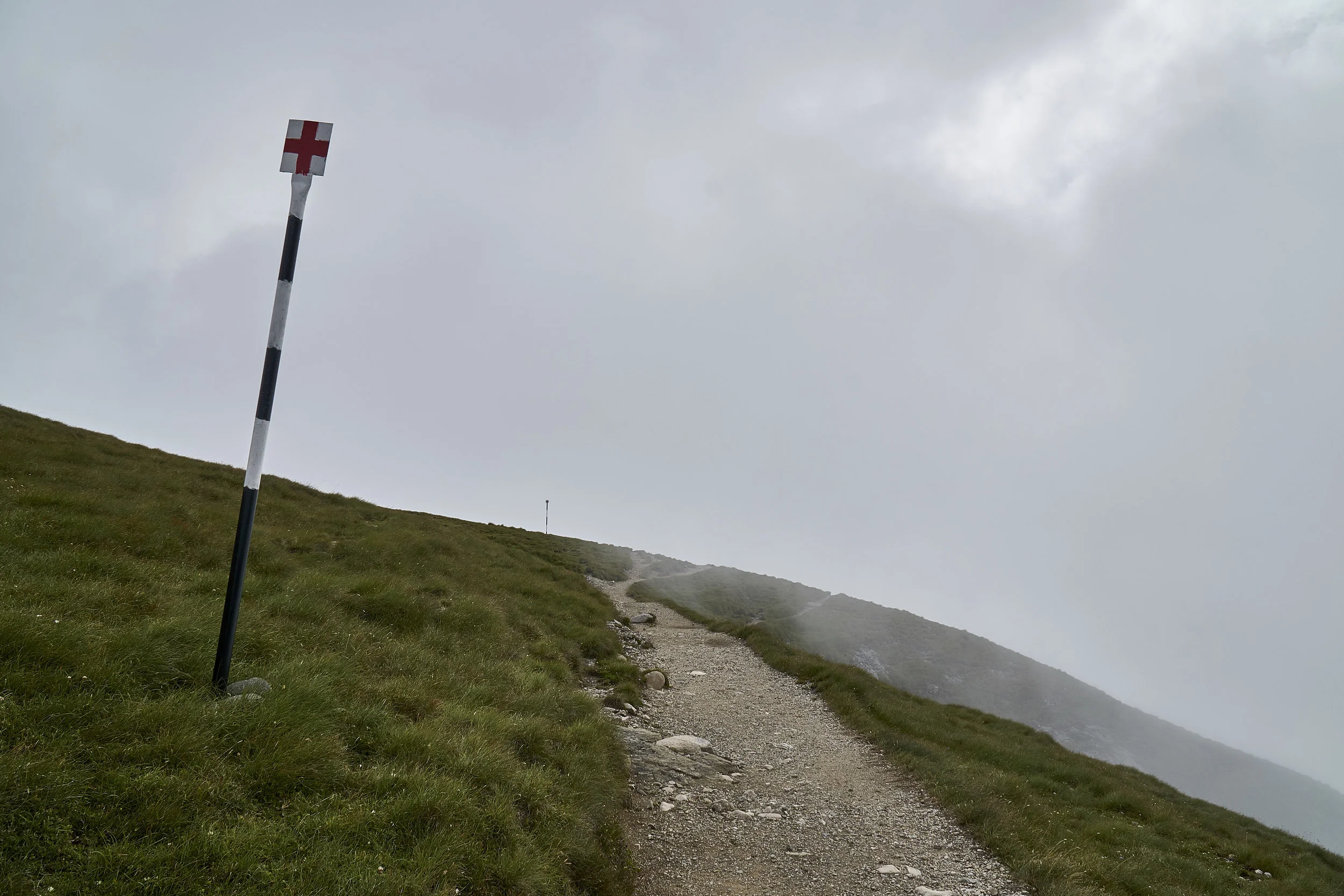 top of the mountians path 2.jpg
