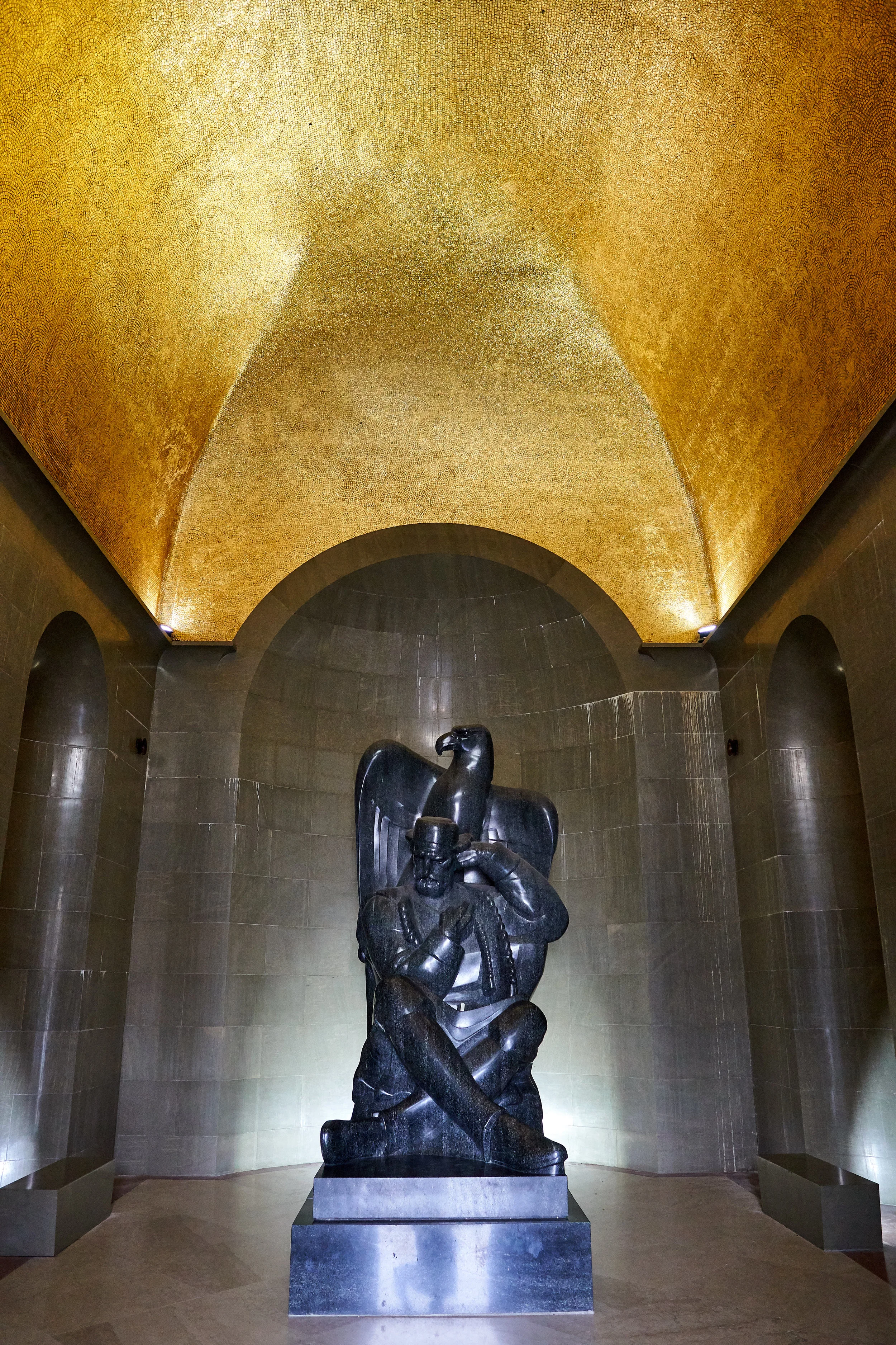 mausoleum 5.jpg