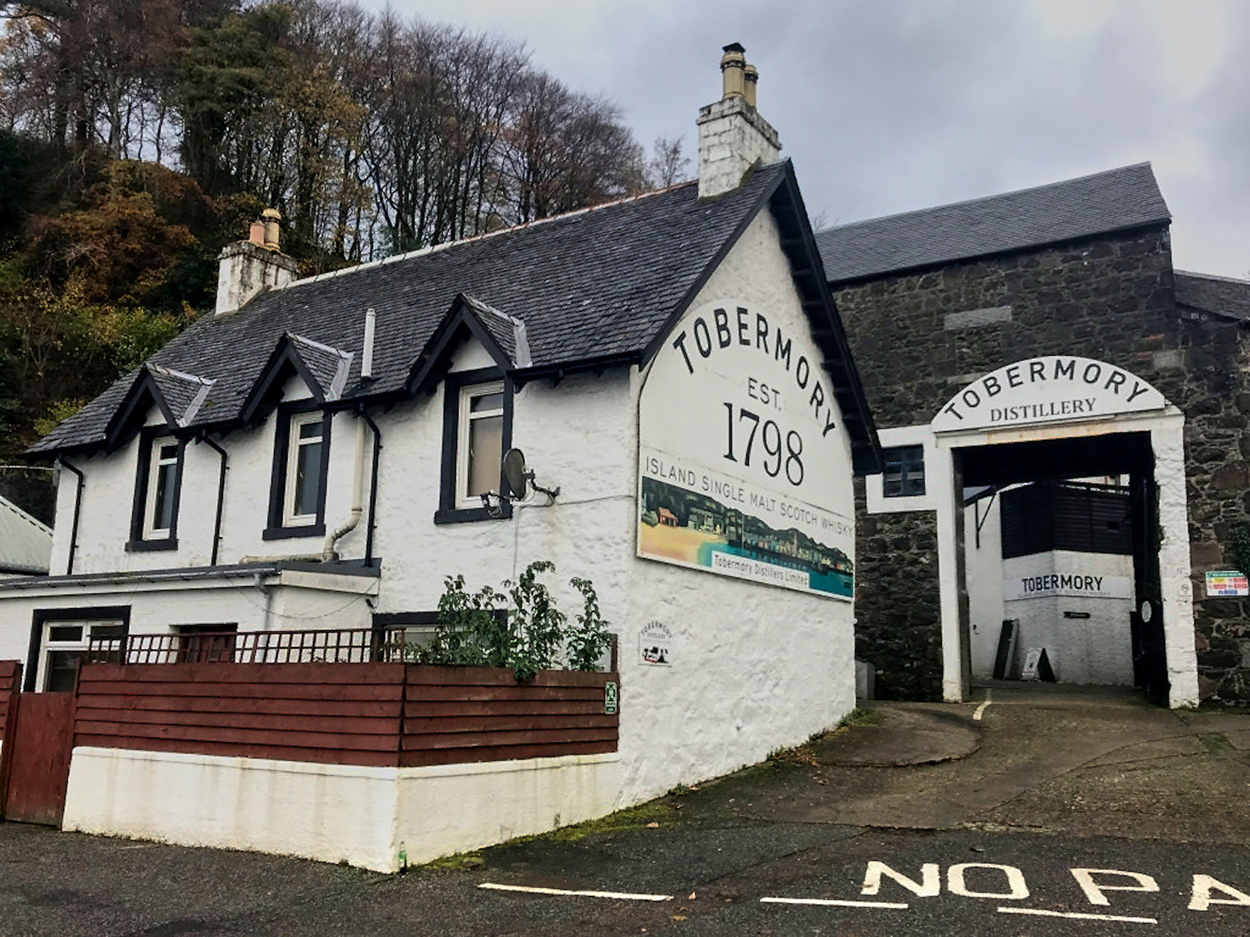 Tobermory2.jpg