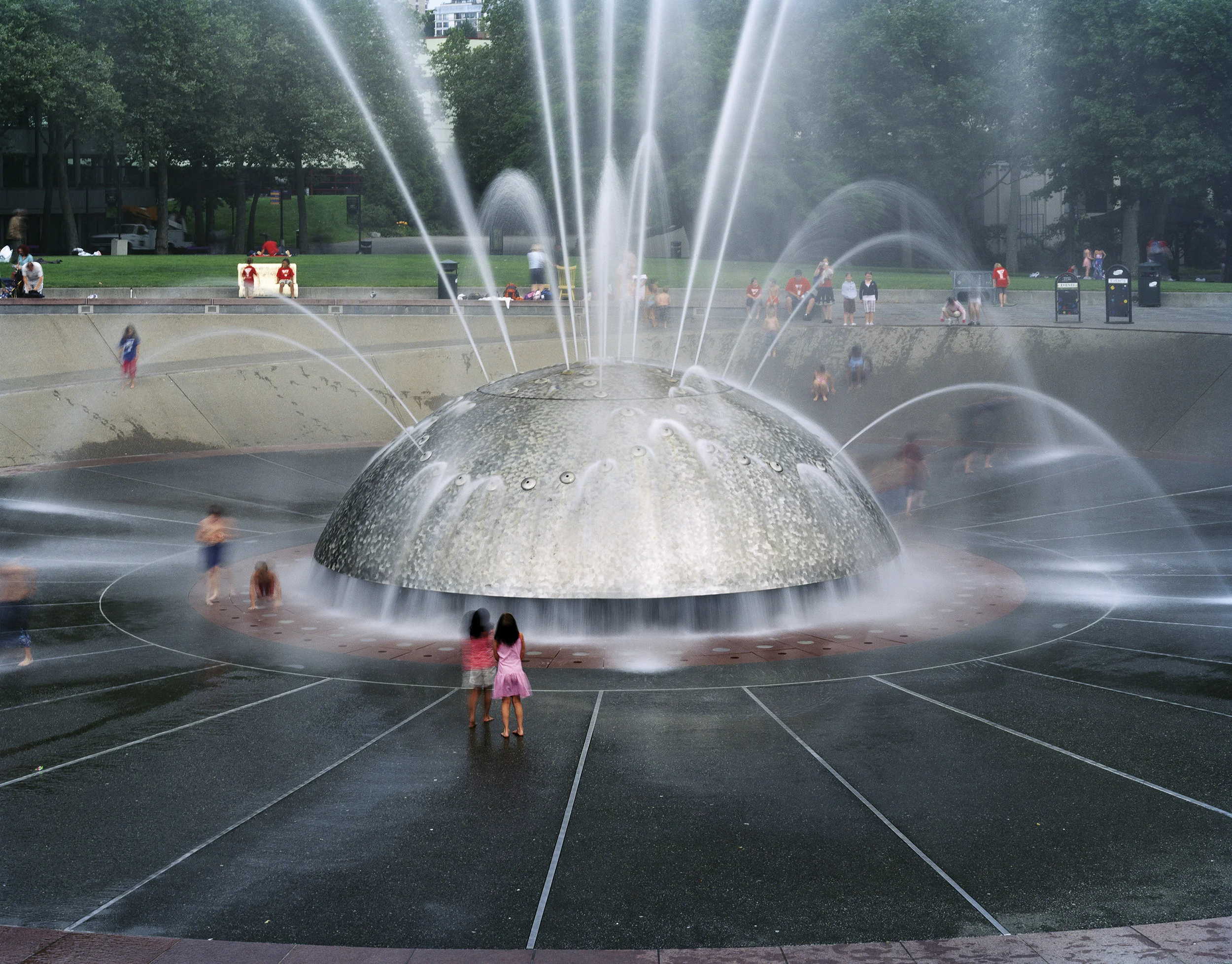 Jade_Doskow_Seattle_Universal_Fountain.jpg