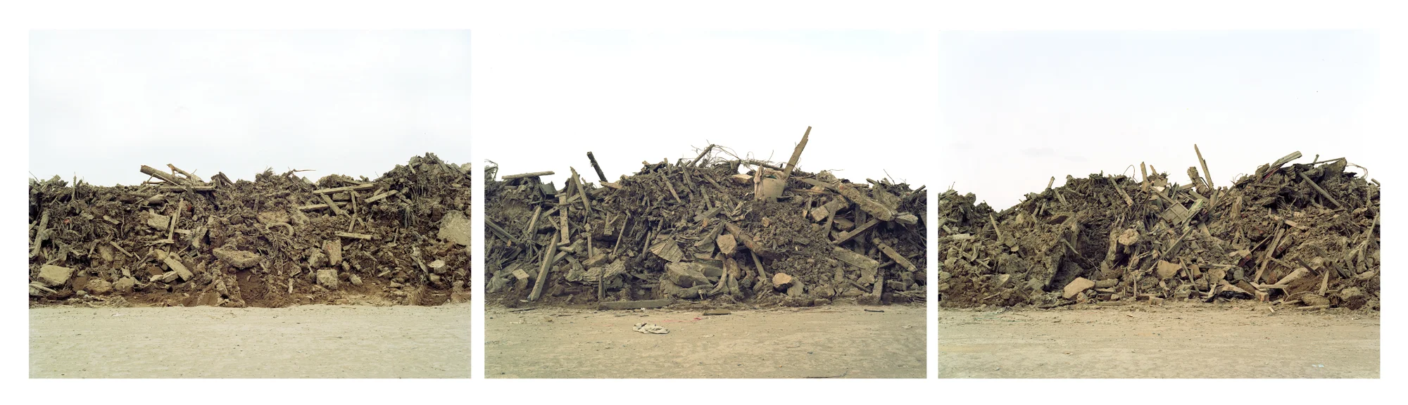 Sasha Bezzubov, Tsunami #11,triptych, Indonesia, 2005