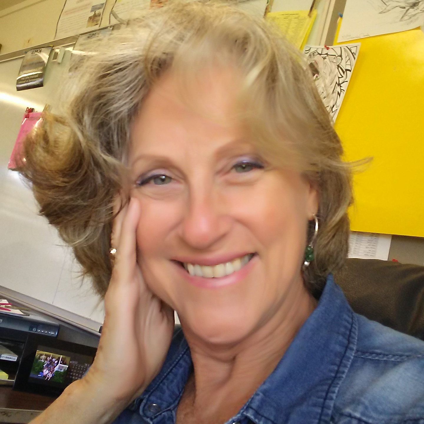 Cynthia-headshot.png