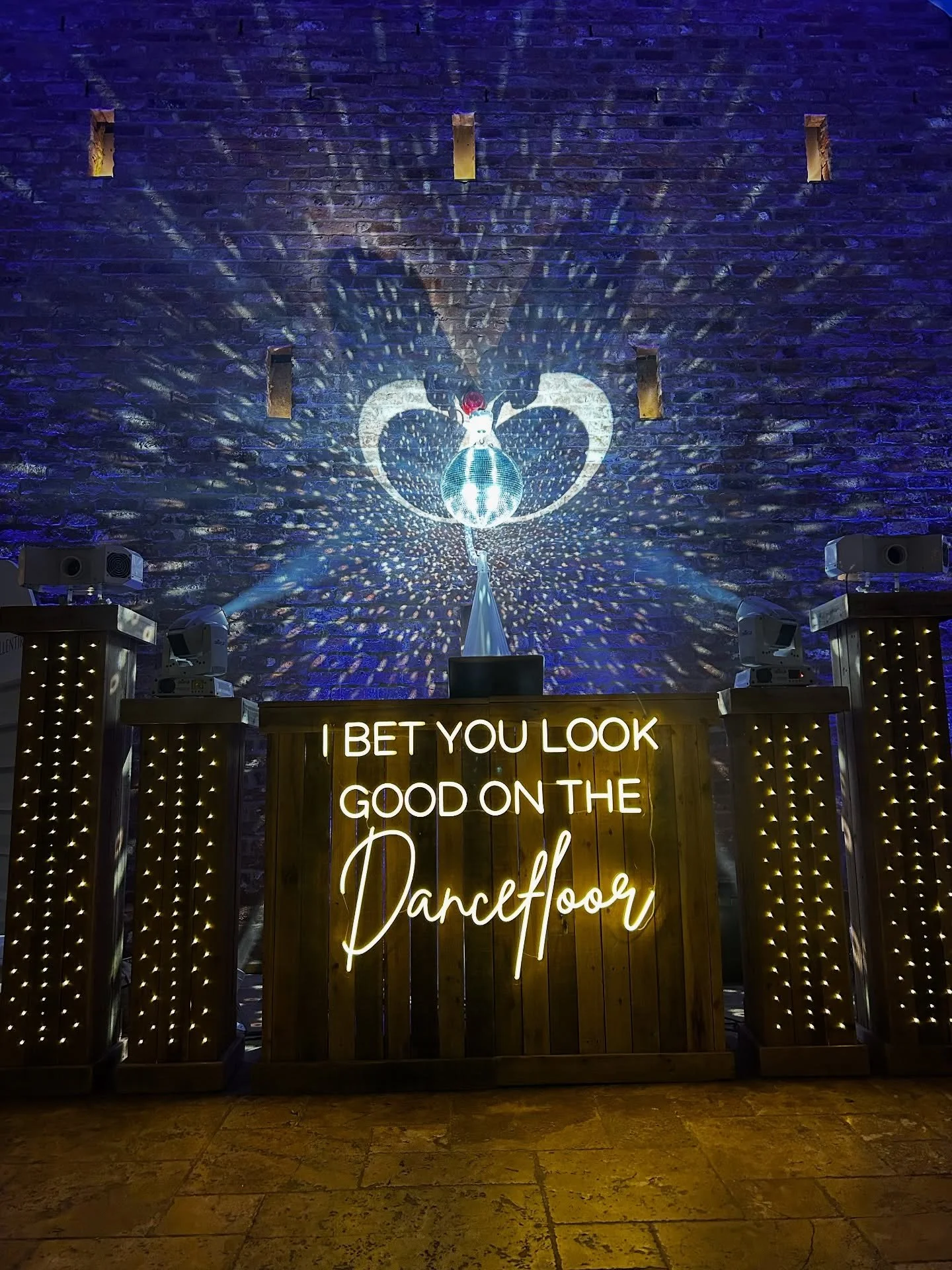 I bet you look good on the dancefloor 🎵🕺