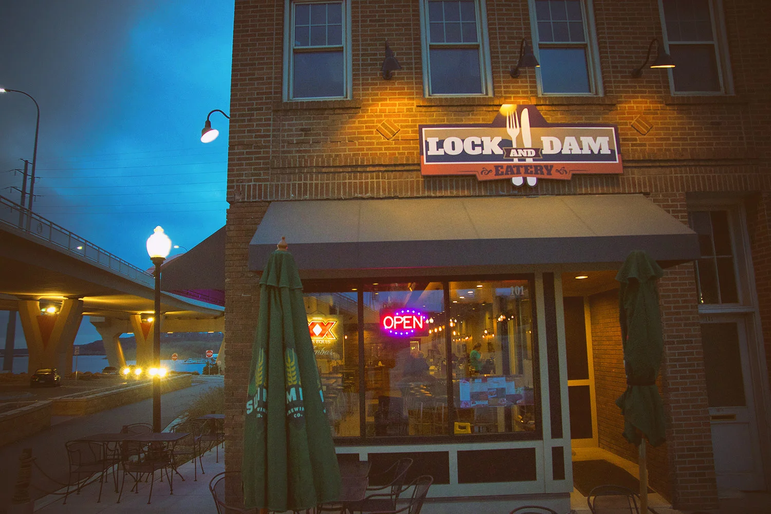 Lobster Fettuccine and a Dam Wrap in Downtown Hastings, MN
