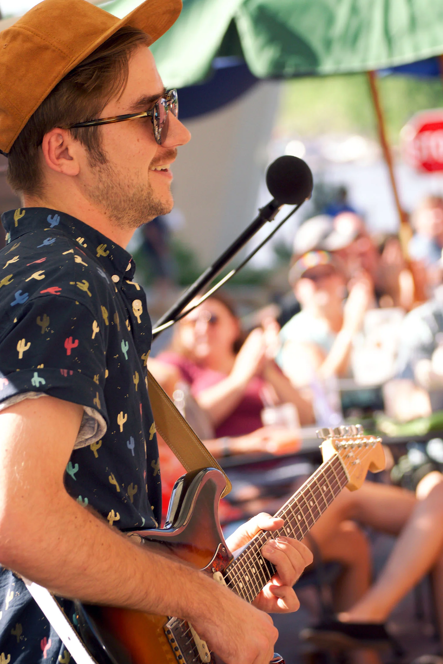 Lock And Dam Patio 1500 01.jpg