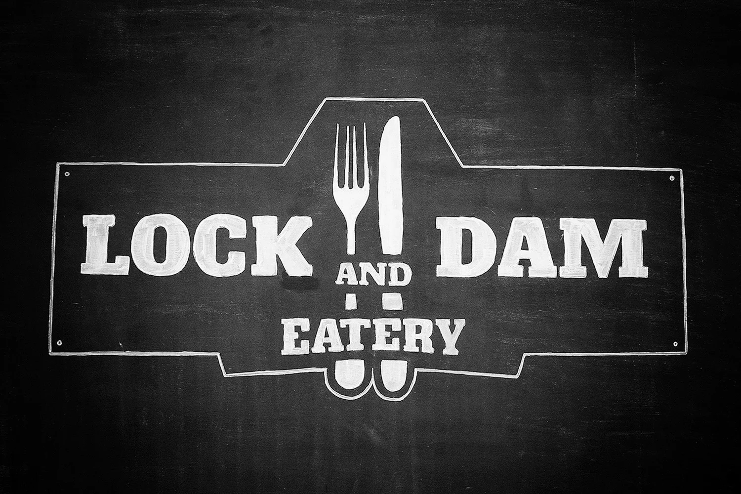 Lock AND Dam Eatery Chalk Logo.jpg