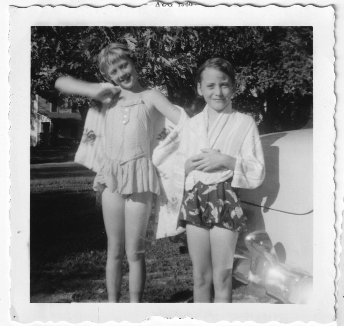 Linda_swim_1960.jpg