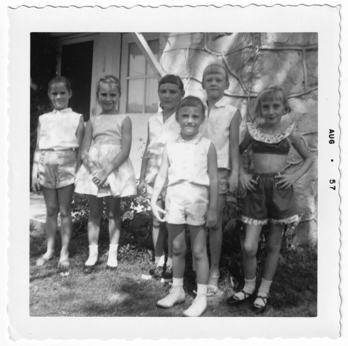 Linda_Aug57_girls.jpg
