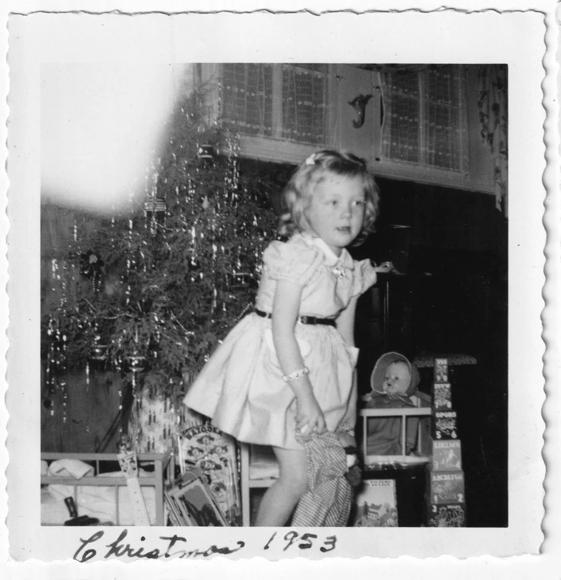 Linda_Xmas_1953.jpg