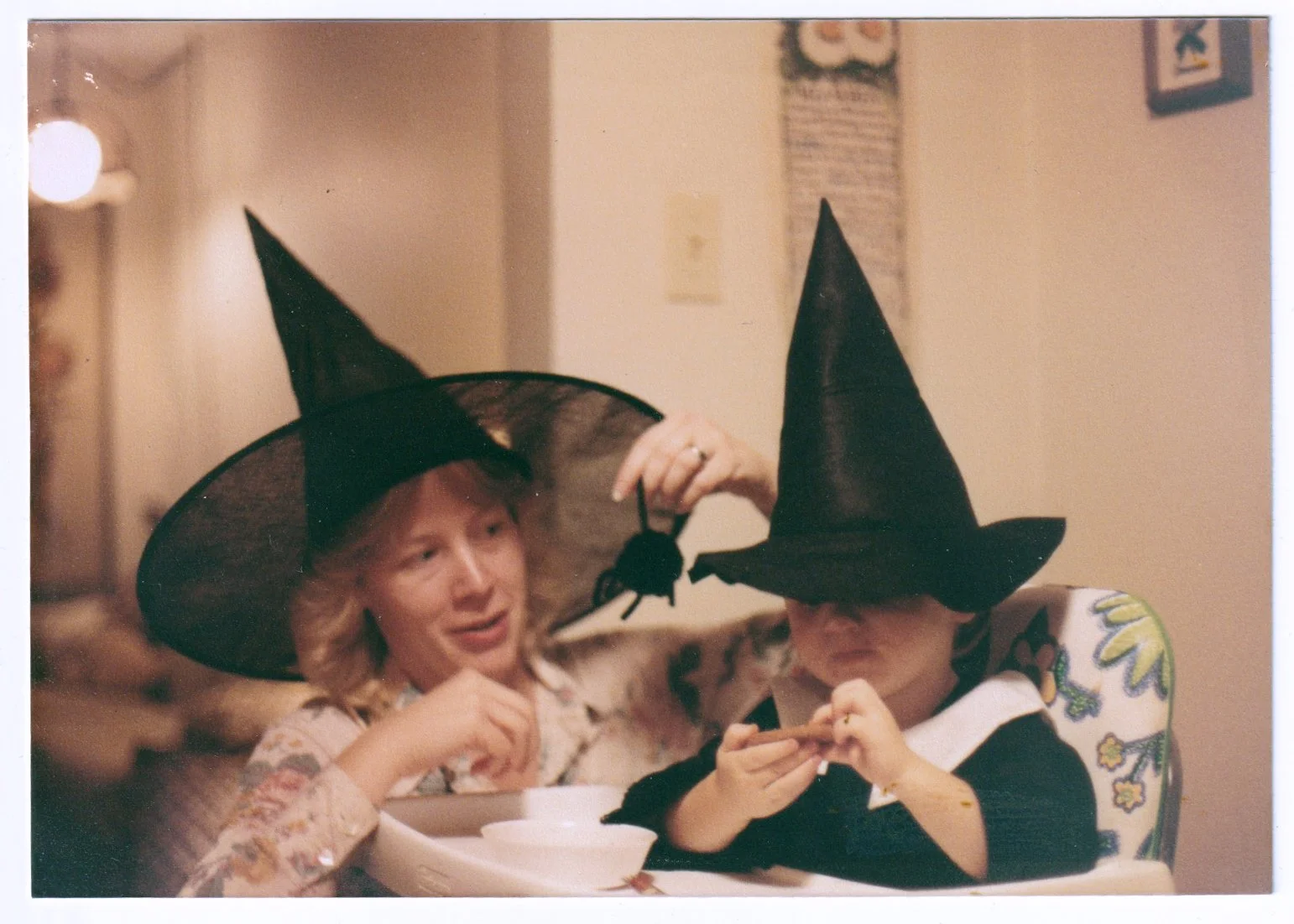 Linda_Laura_1981.2.jpg