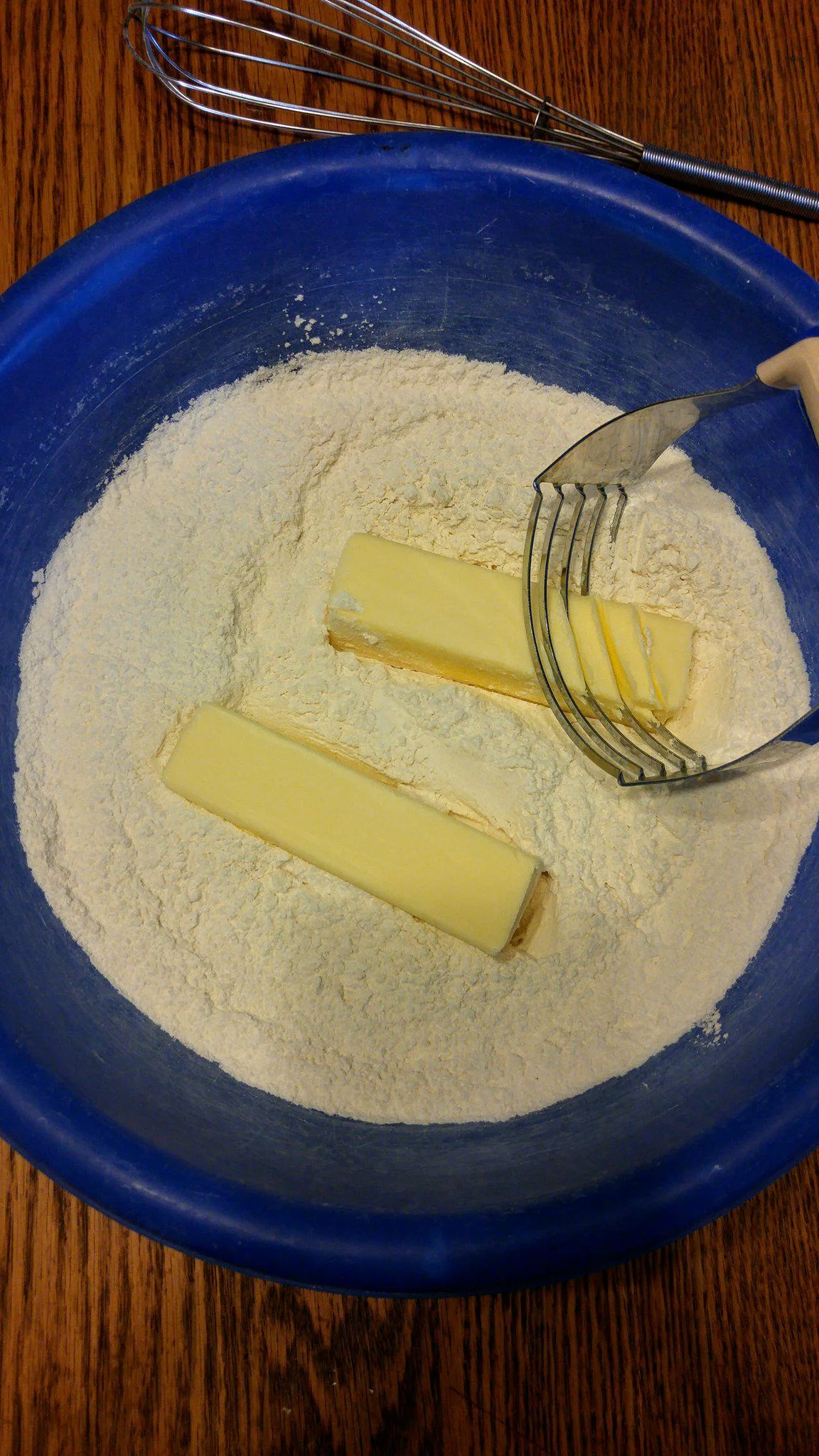 biscuits cutting butter.jpg