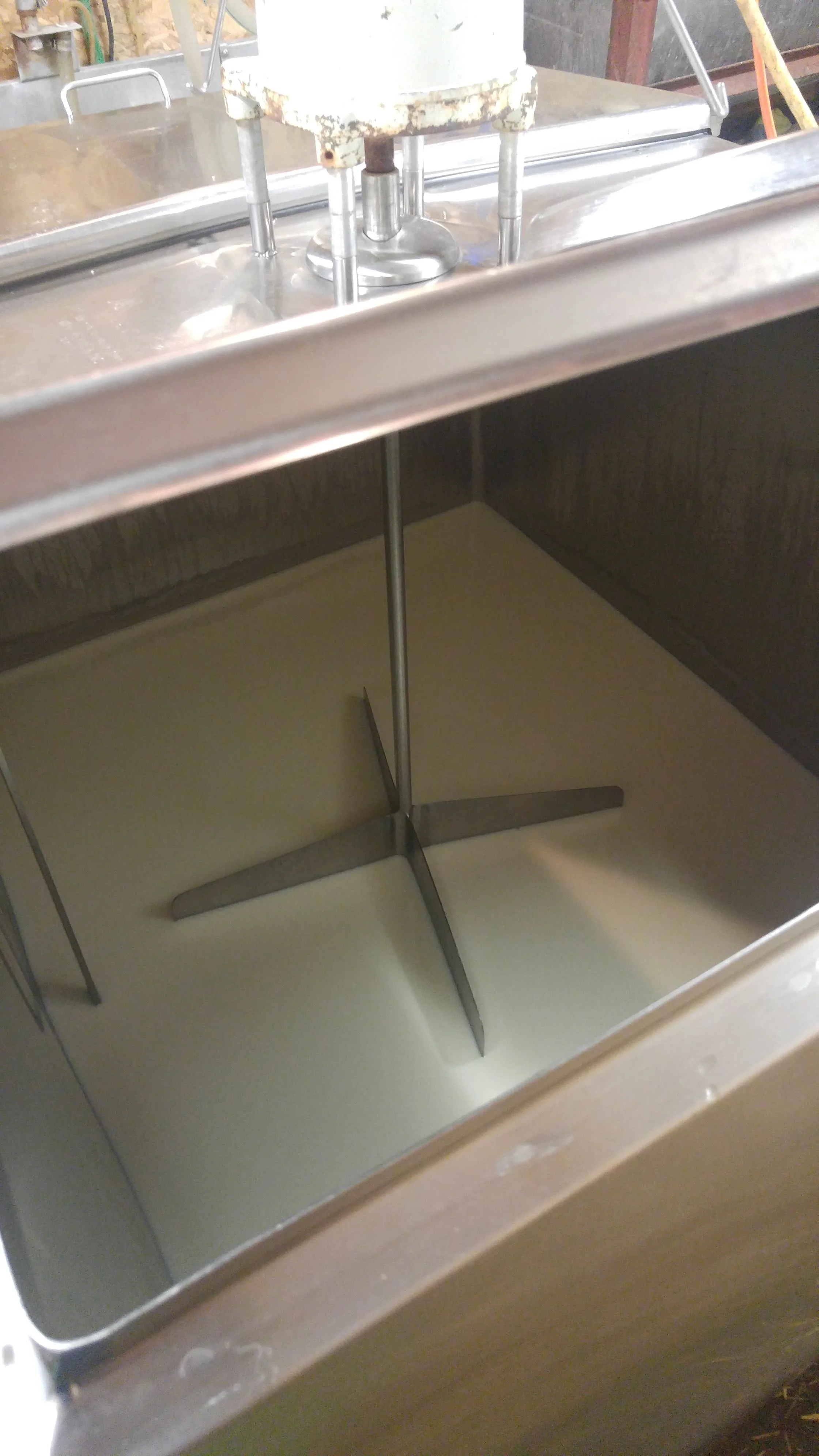 milk in tank.jpg