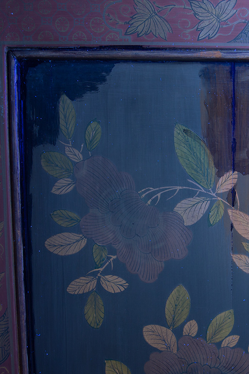 An ultraviolet-induced visible fluorescent surface scan, revealing previous restoration not visible to the naked eye